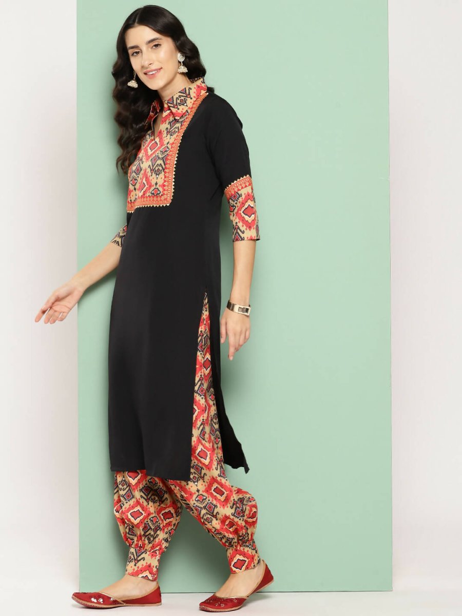 Ahalyaa Women's Traditional wear Kurta Set - Black | Swadesiicart