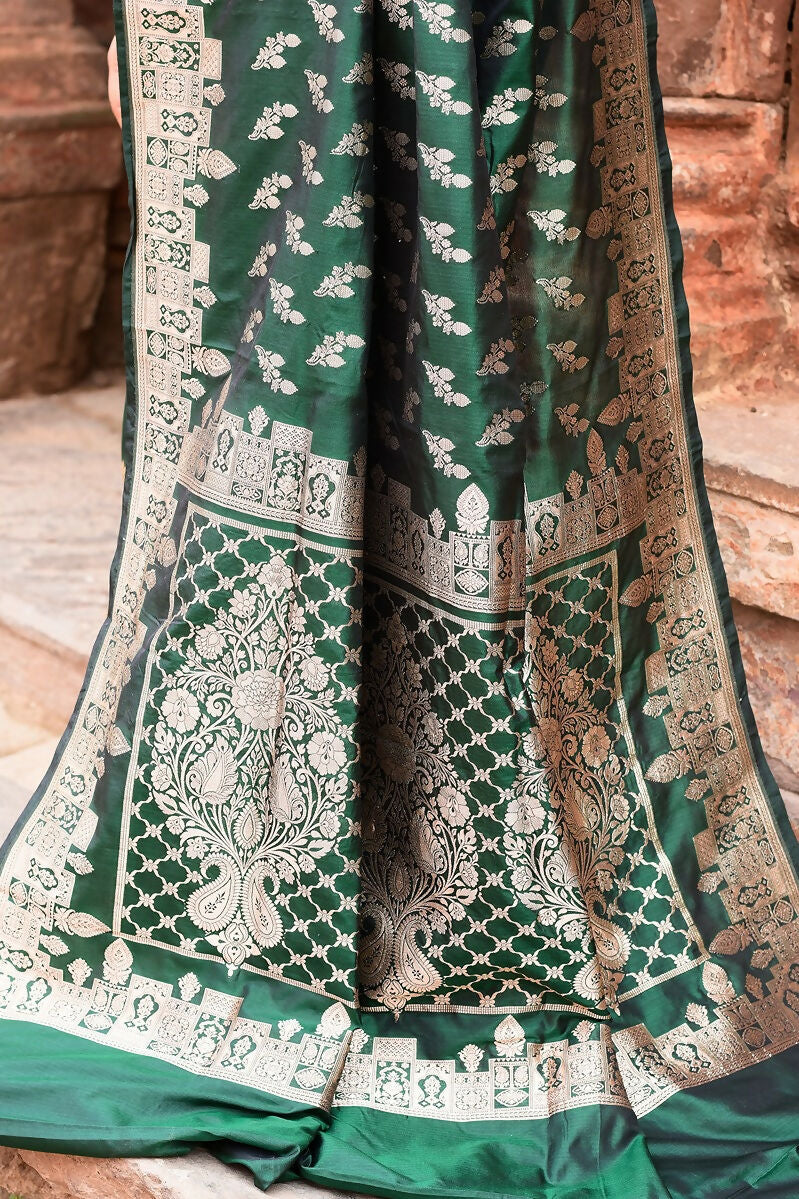Joban Fashion Emerald Green Banarasi Katan Pure Handloom Banarasi Silk Saree | Swadesiicart