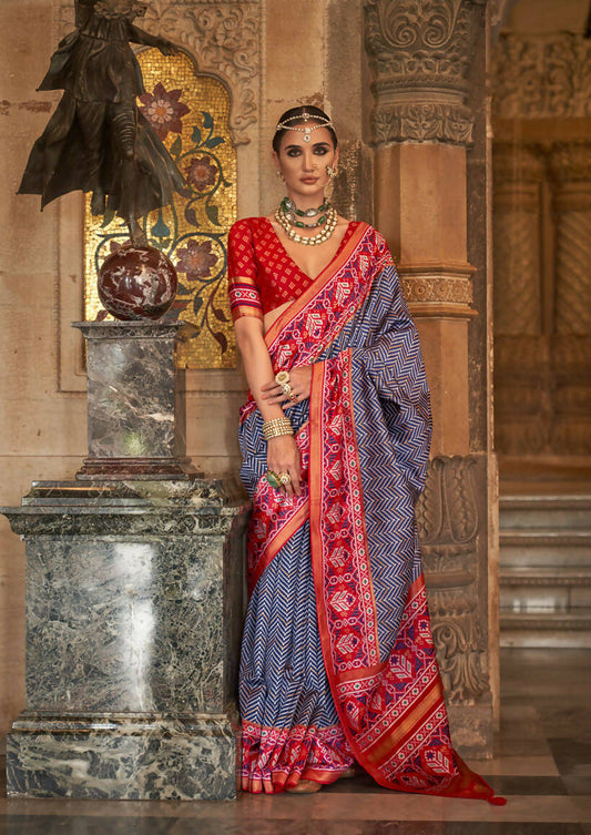 Navy Blue Banarasi Weaving, Ultra Aqua Finish, Zari Work Banarasi Silk Saree - Rath Kunti - Swadesiicart
