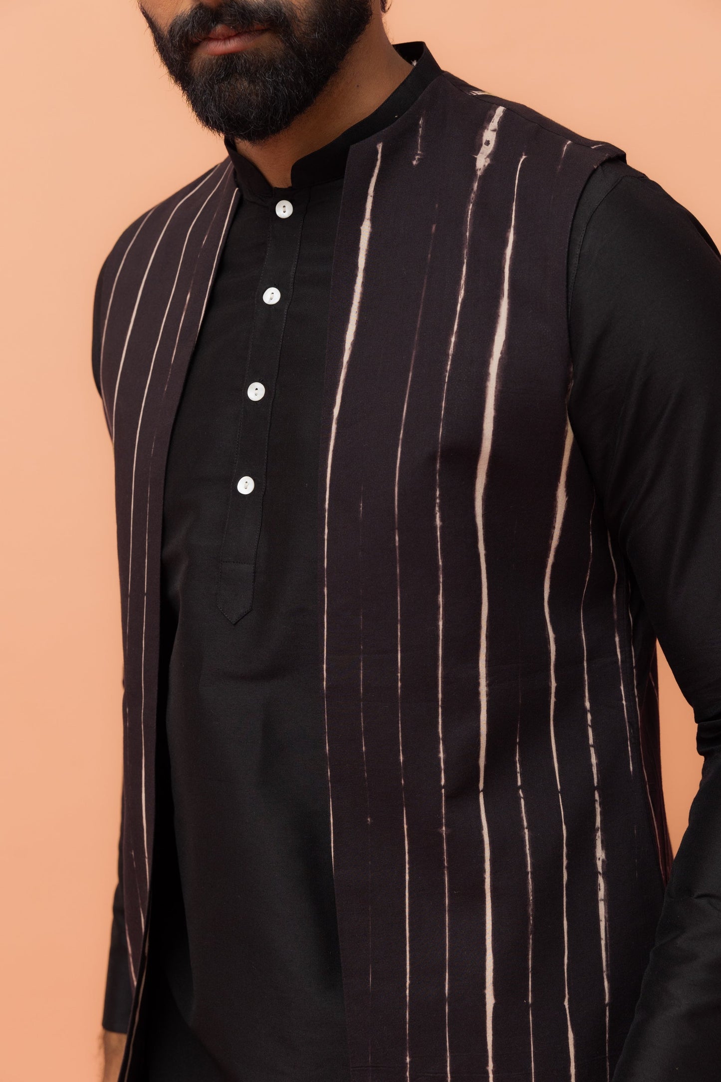 Kisah Men Black Printed Kurta Jacket Churidar Set with Tie & Dye | Swadesiicart