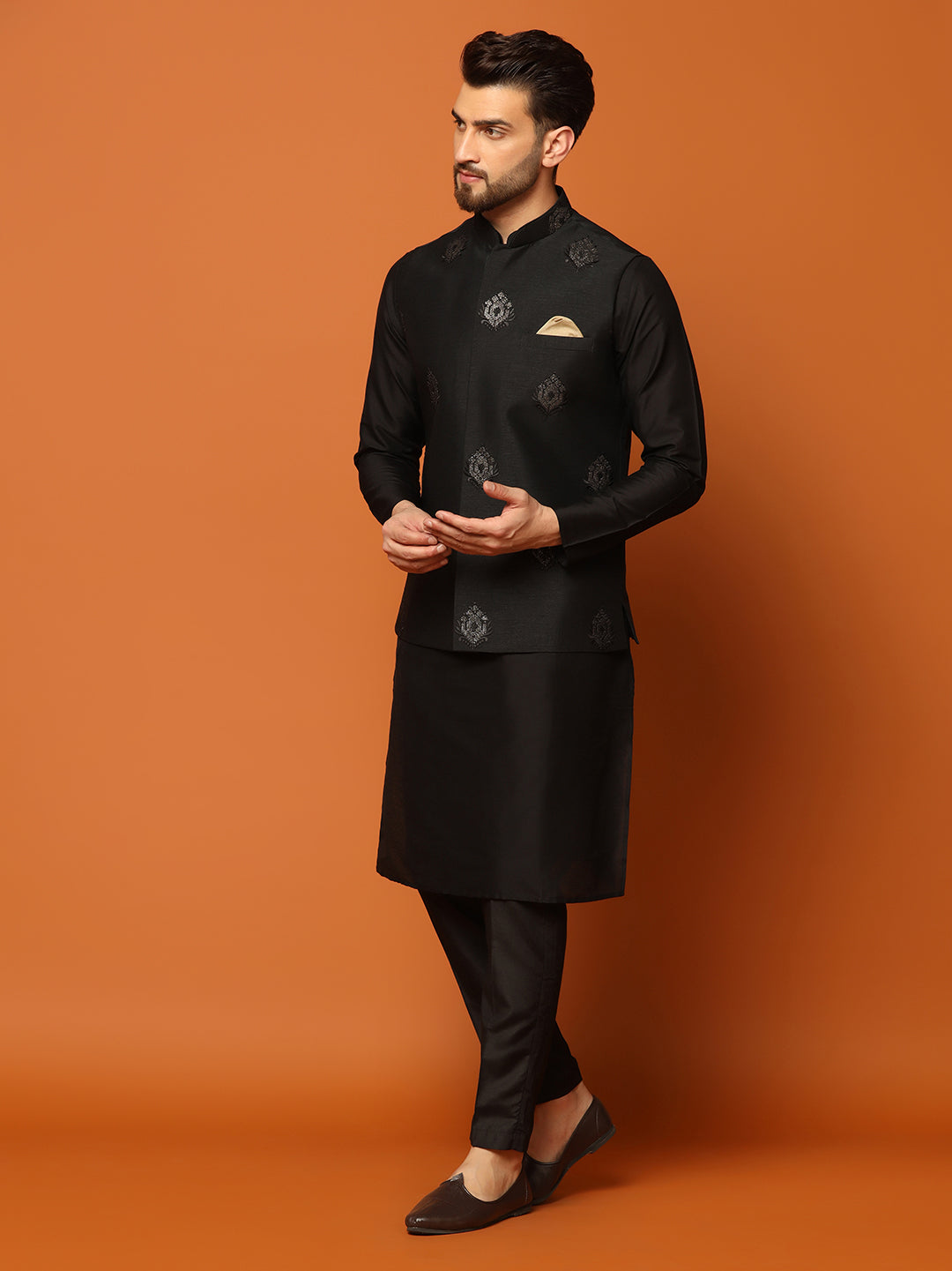 Kisah Men Black Embroidered Kurta Jacket Trouser Set | Swadesiicart