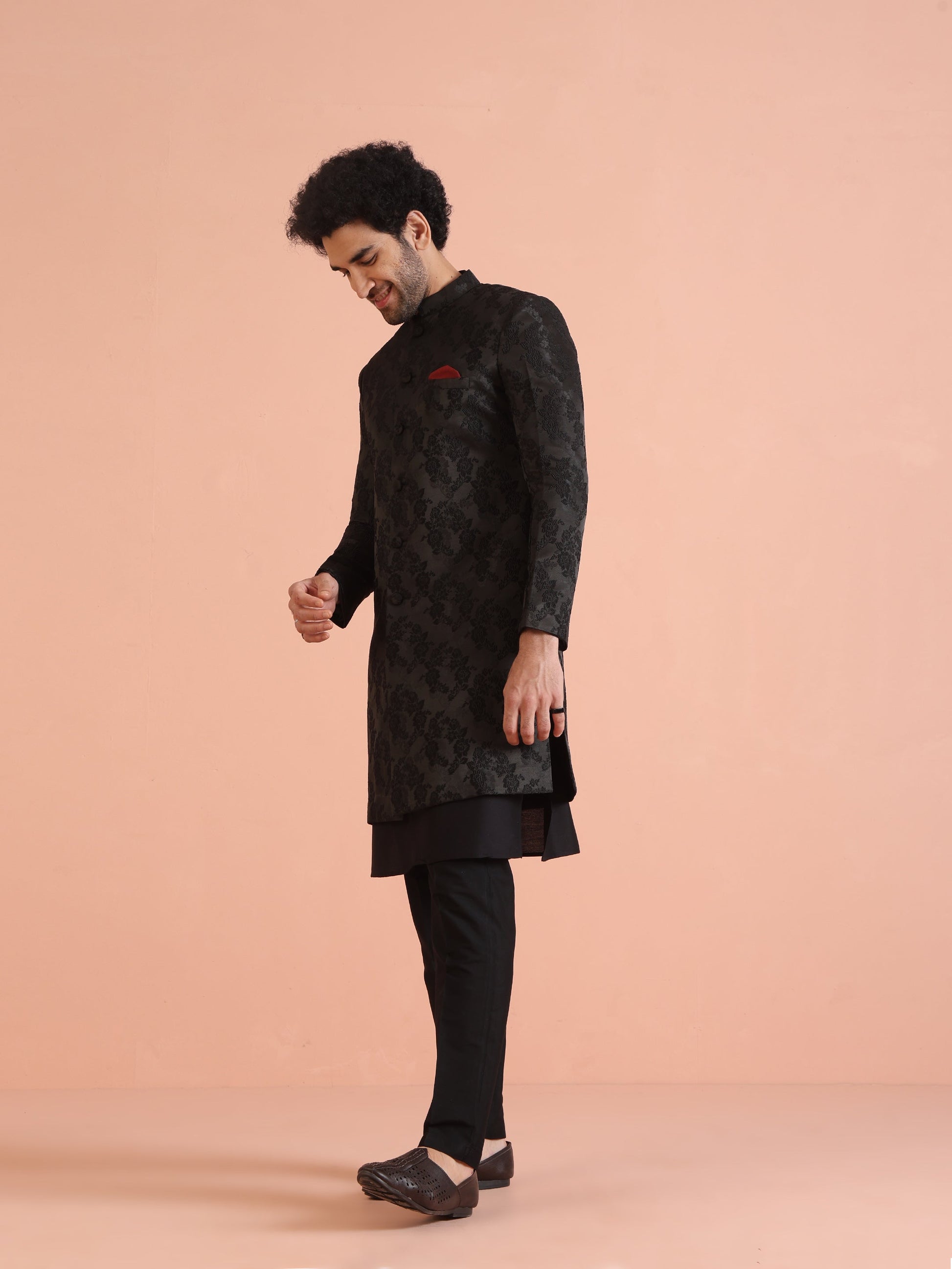 Kisah Men Black Embossed Kurta Indowestern Trouser Set | Swadesiicart