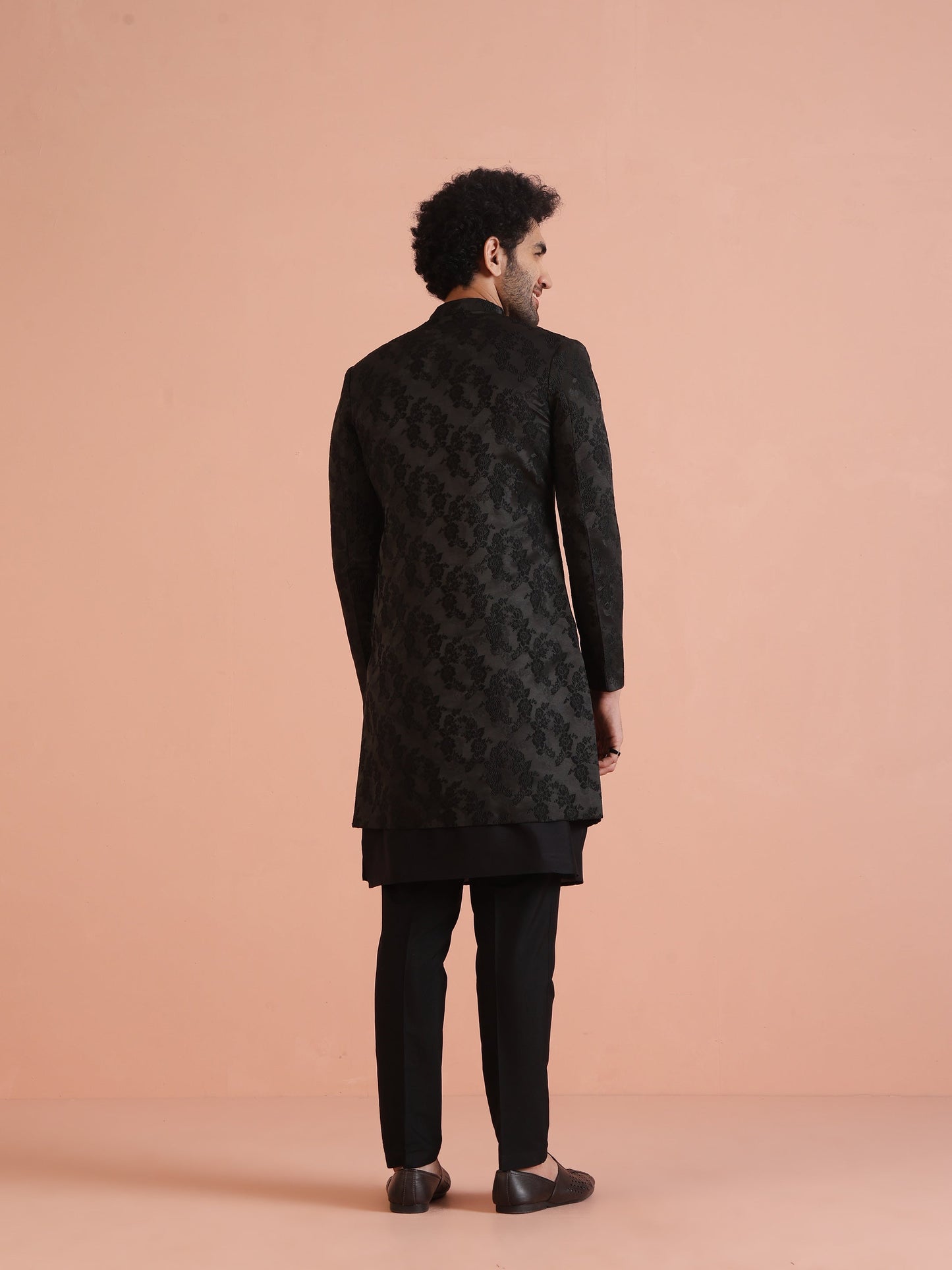 Kisah Men Black Embossed Kurta Indowestern Trouser Set | Swadesiicart