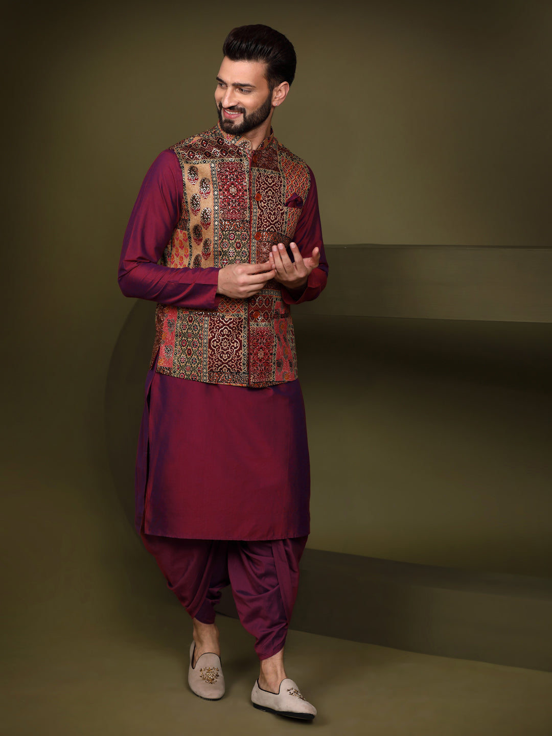 Kisah Men Maroon Printed Kurta Jacket Dhoti Set | Swadesiicart