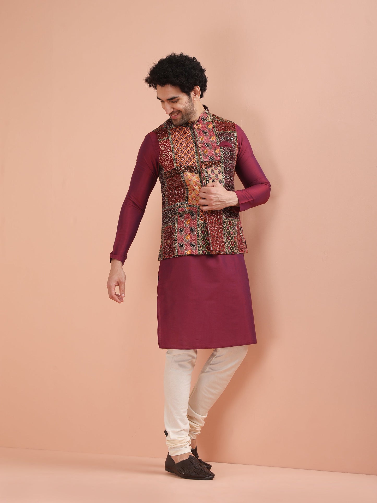 Kisah Men Maroon Printed Kurta Jacket Churidar Set | Swadesiicart