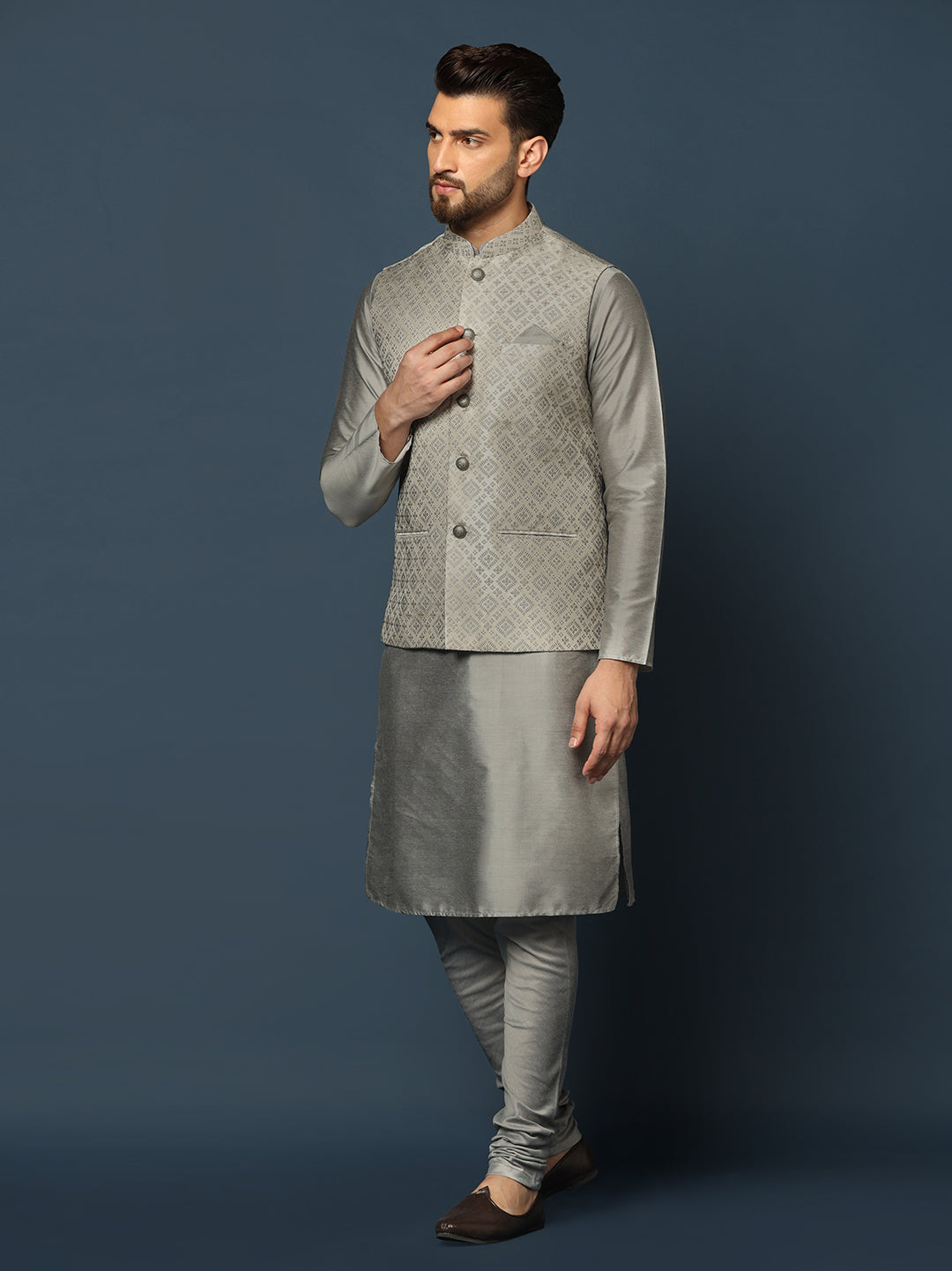 Kisah Men Grey Textured Kurta Jacket Churidar Set | Swadesiicart