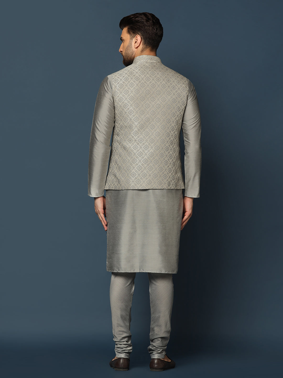 Kisah Men Grey Textured Kurta Jacket Churidar Set | Swadesiicart