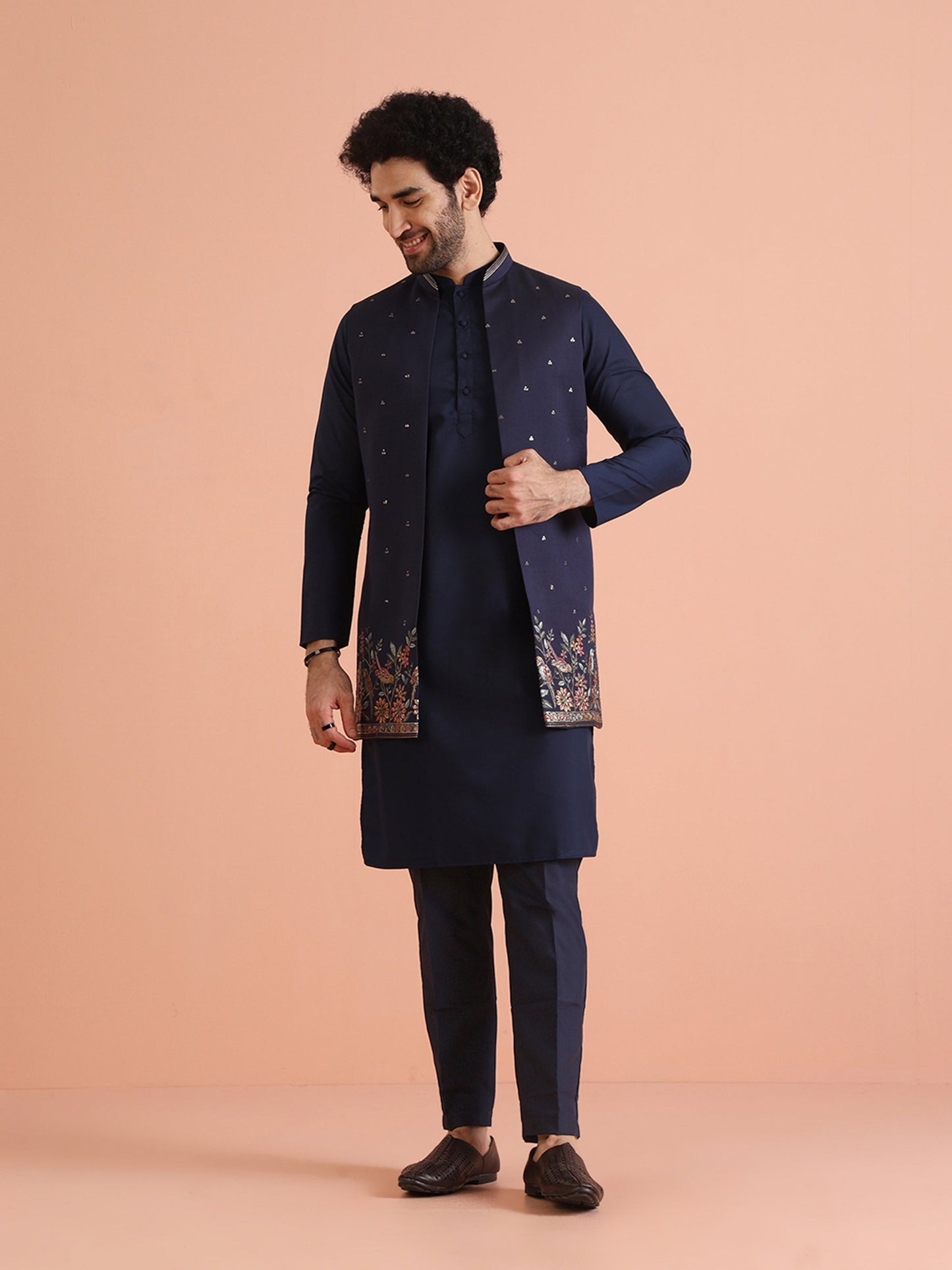 Kisah Men Navy Blue Thread Work Kurta Jacket Trouser Set | Swadesiicart