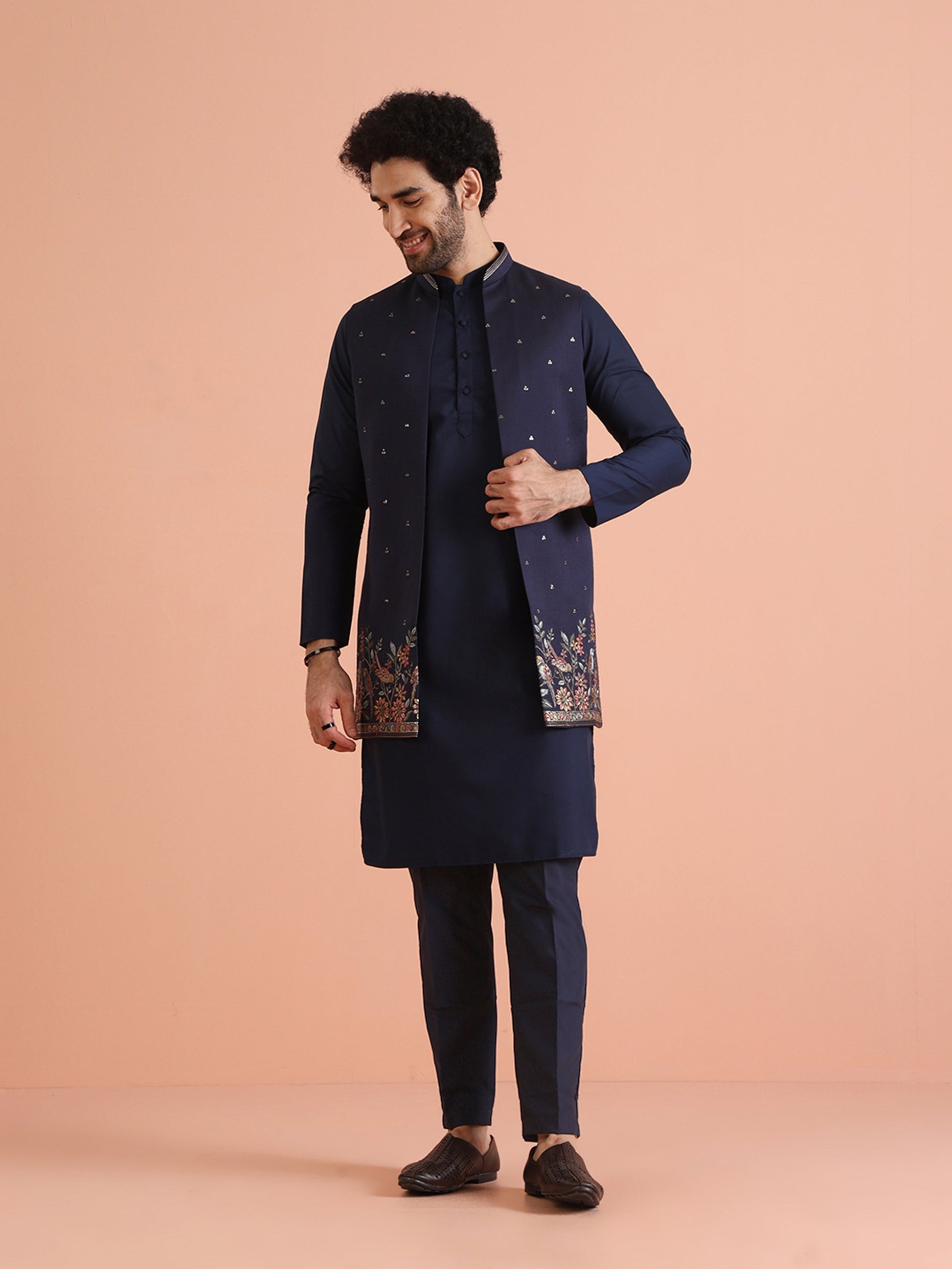 Kisah Men Navy Blue Thread Work Kurta Jacket Trouser Set | Swadesiicart
