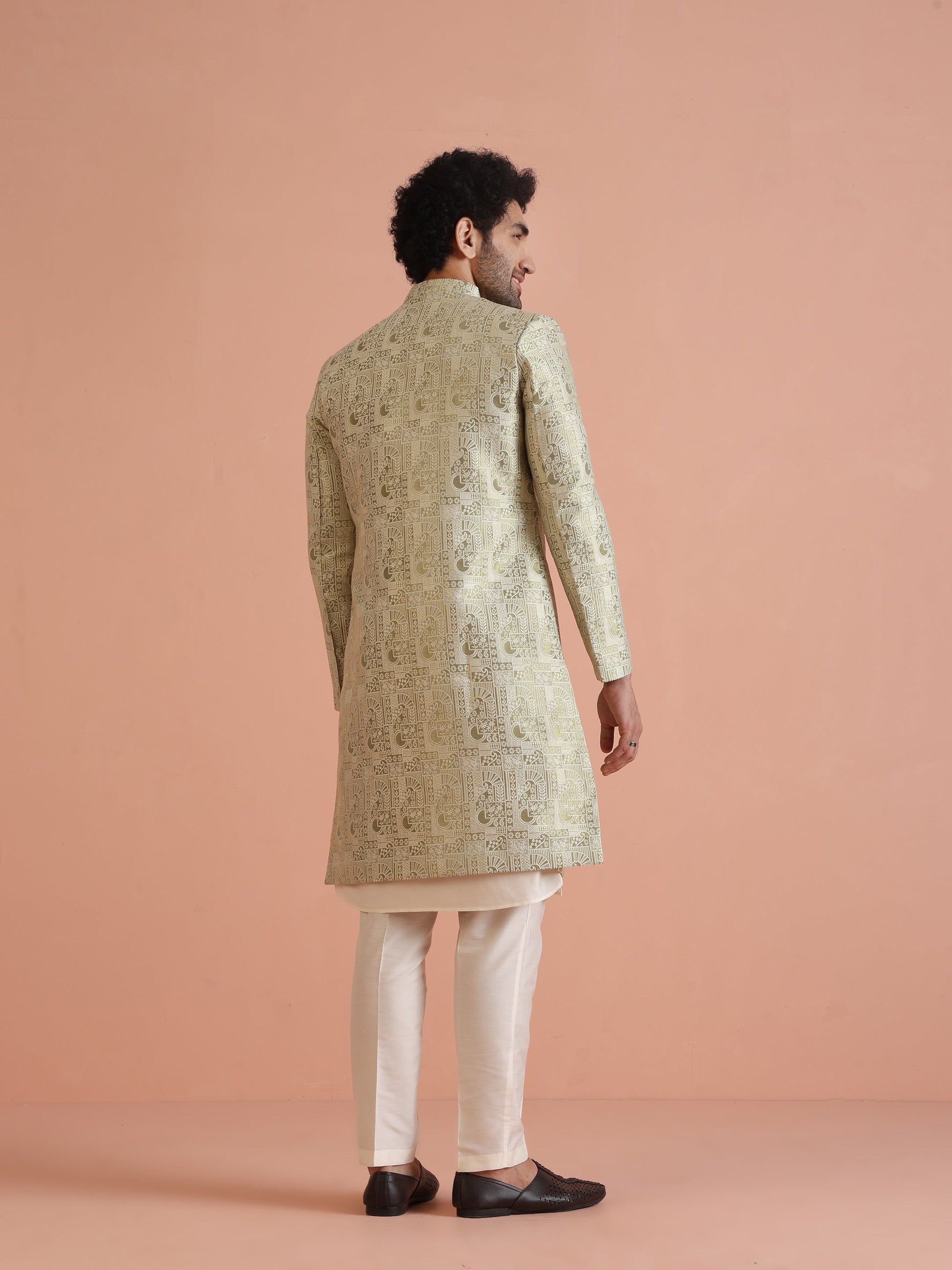 Kisah Men's Cream Indo-Western Kurta with Trouser Set | Swadesiicart