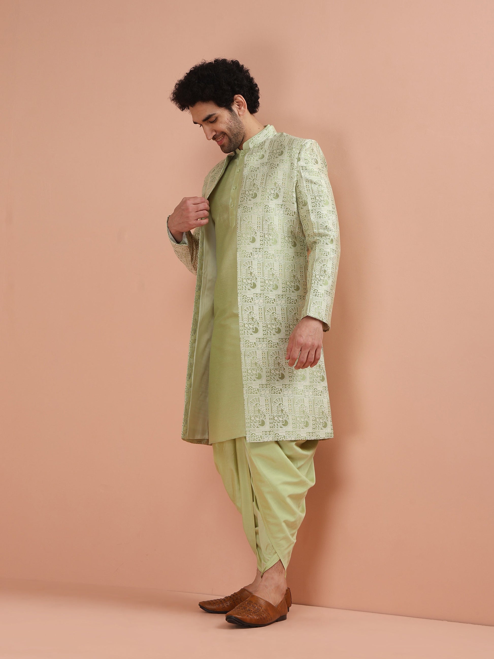 Kisah Men Green Embroidered Kurta Indowestern Dhoti Set | Swadesiicart