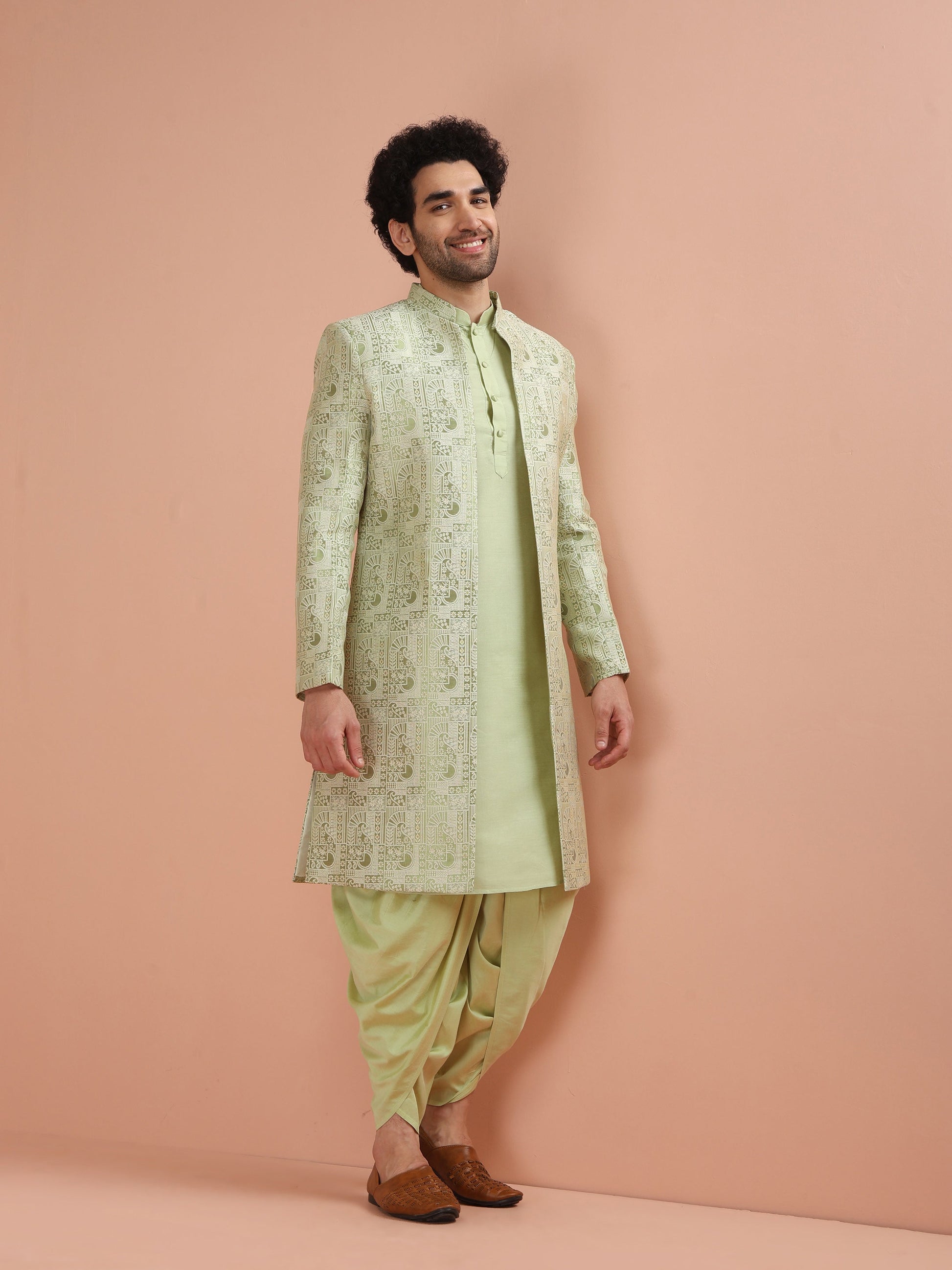Kisah Men Green Embroidered Kurta Indowestern Dhoti Set | Swadesiicart