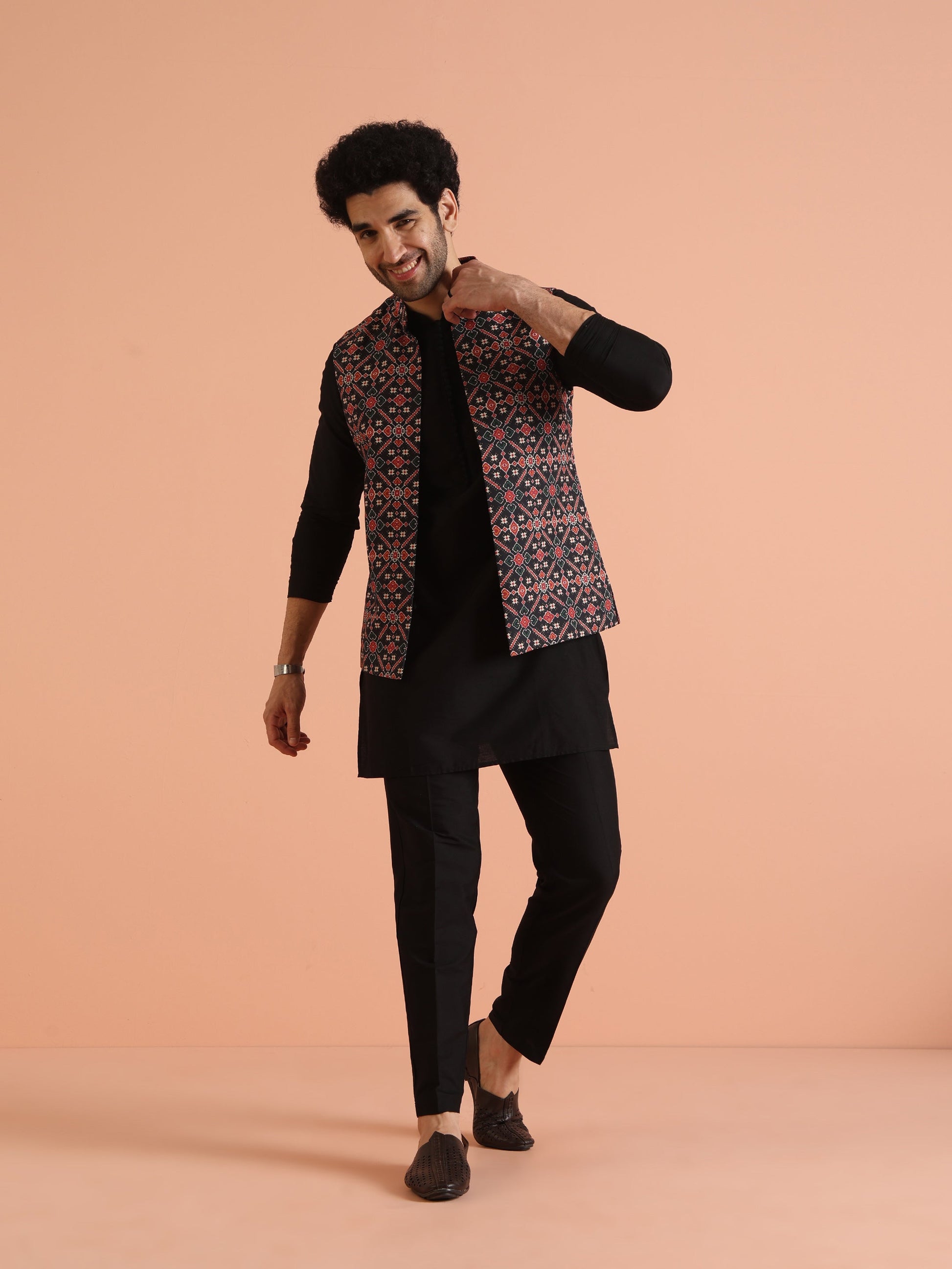 Kisah Men Multi Printed Patola Print Kurta Jacket Trouser Set | Swadesiicart