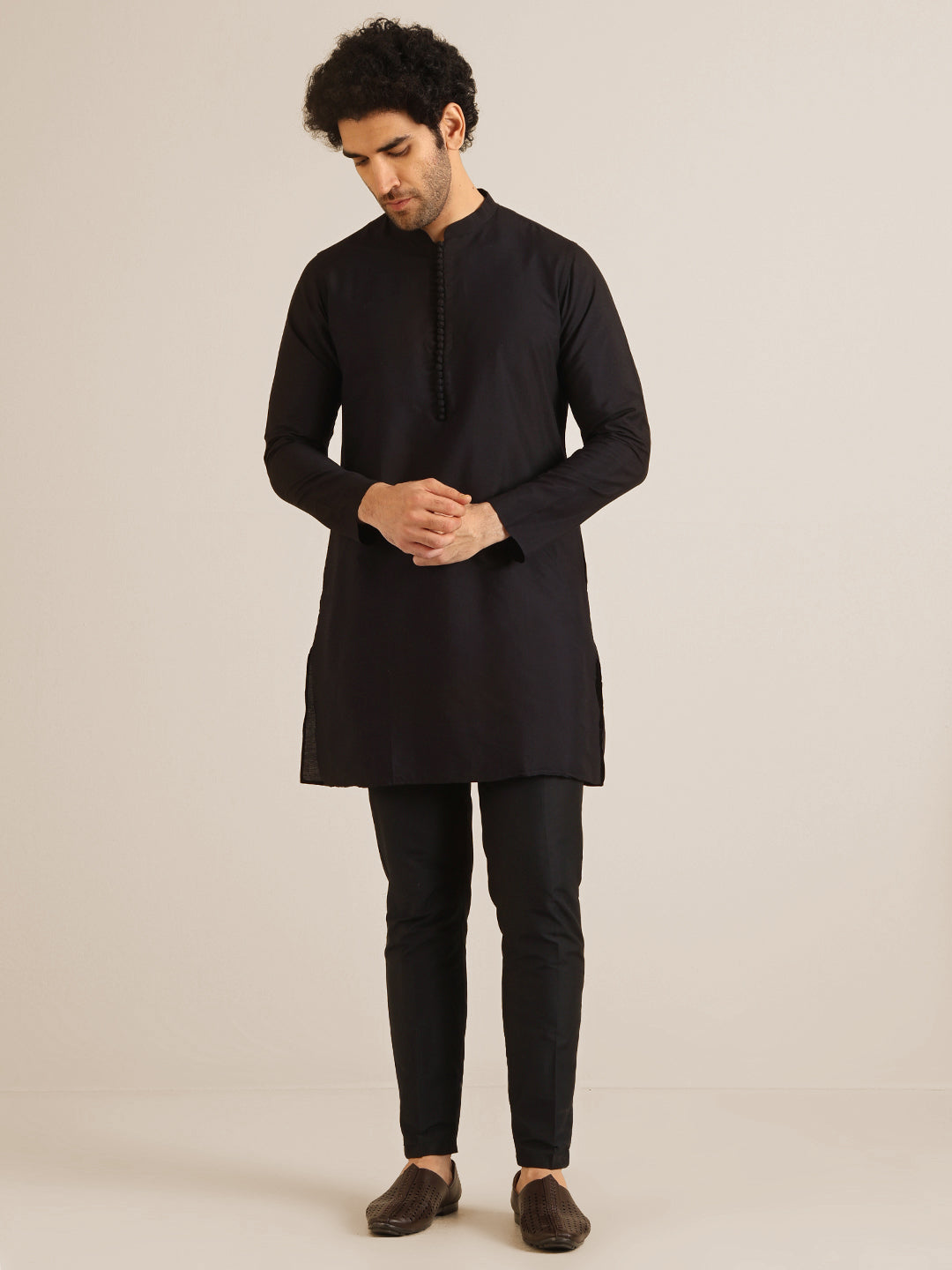 Kisah Men Black Kurta Jacket Trouser Set | Swadesiicart