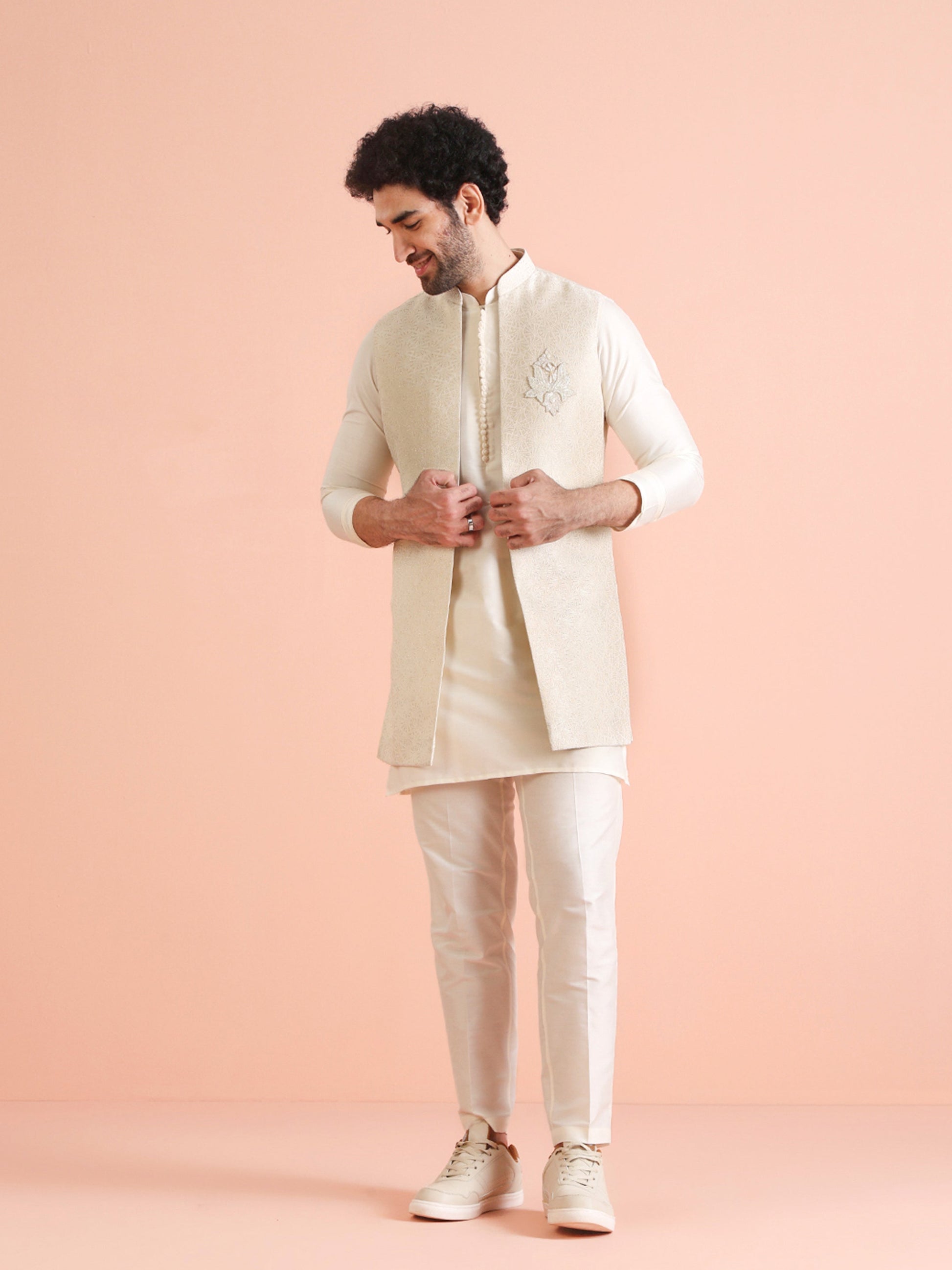 Kisah Men Off White Woven Design Kurta Jacket Trousers Set | Swadesiicart