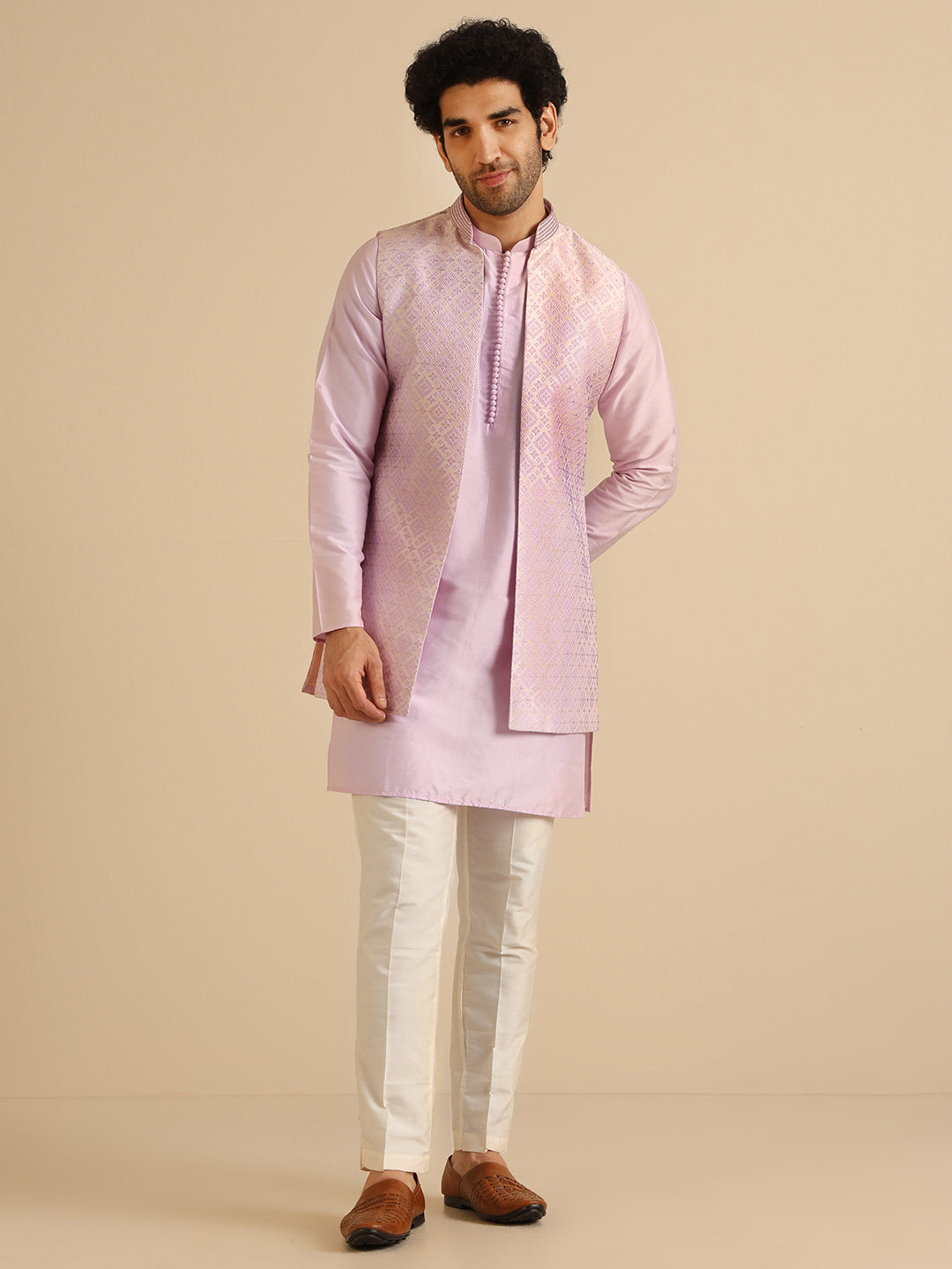 Kisah Men Lilac Textured Kurta Jacket Trouser Set | Swadesiicart