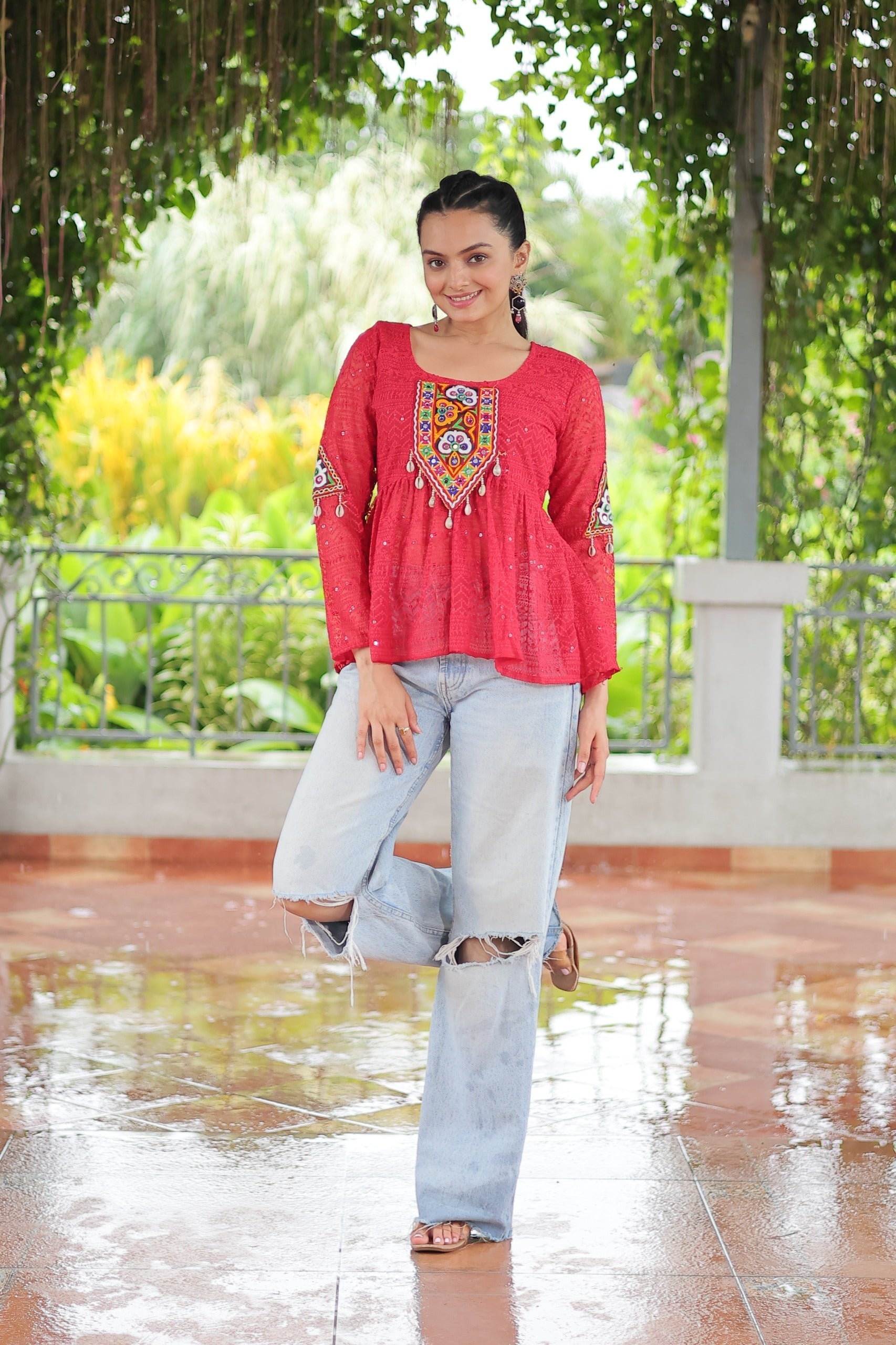 Prazu Fashion Pink Georgette Schiffli Work Kutchi Gamthi Patch Work Navaratri Top - Swadesiicart