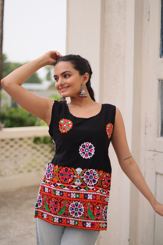 Prazu Fashion Black Georgette With Kutchi Gamthi Work Navratri Top - Swadesiicart