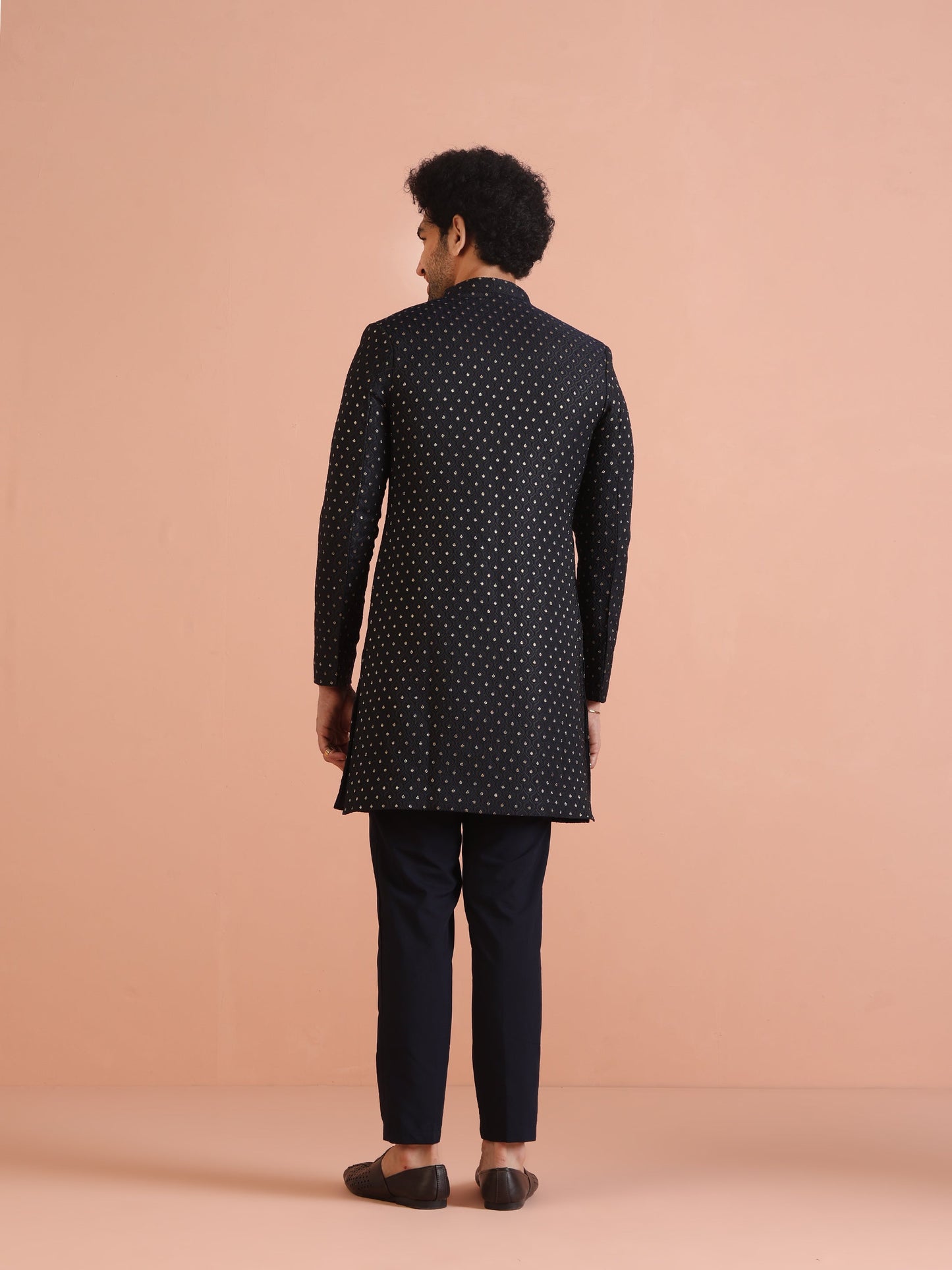 Kisah Men Navy Blue Embellished Indowestern Trouser Set | Swadesiicart