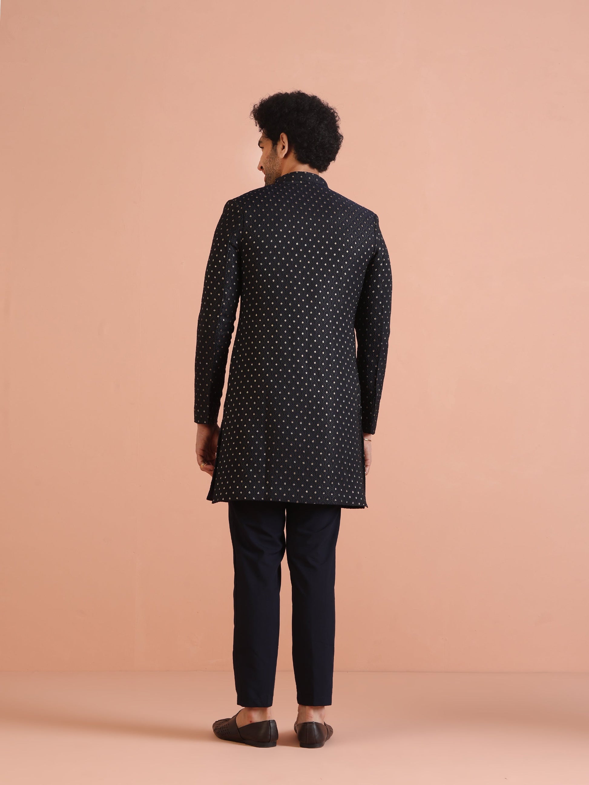 Kisah Men Navy Blue Embellished Indowestern Trouser Set | Swadesiicart