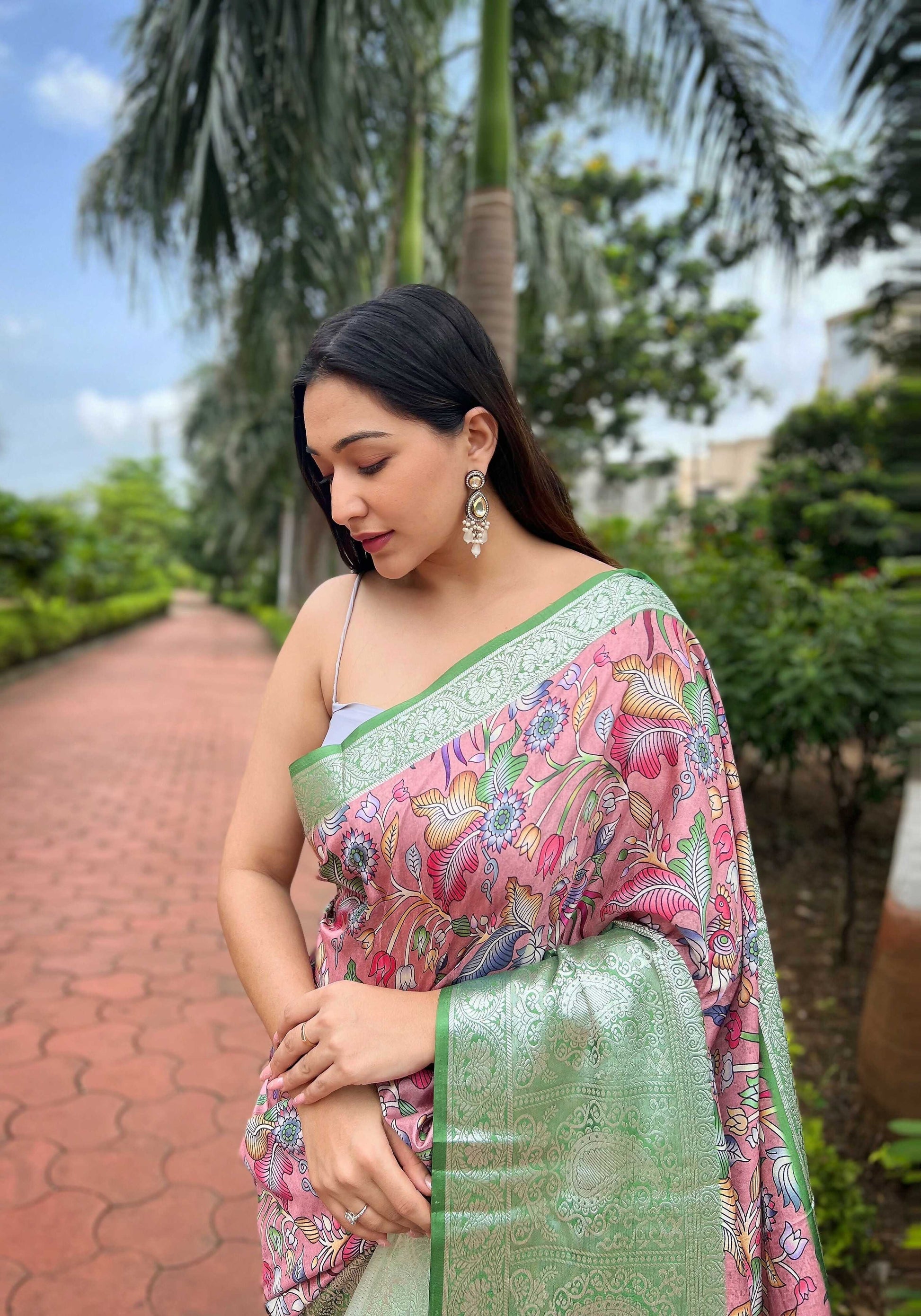 Vamsee Srivali Srivali -Green Pure Soft Tussar Dola Satin Silk Saree - Swadesiicart