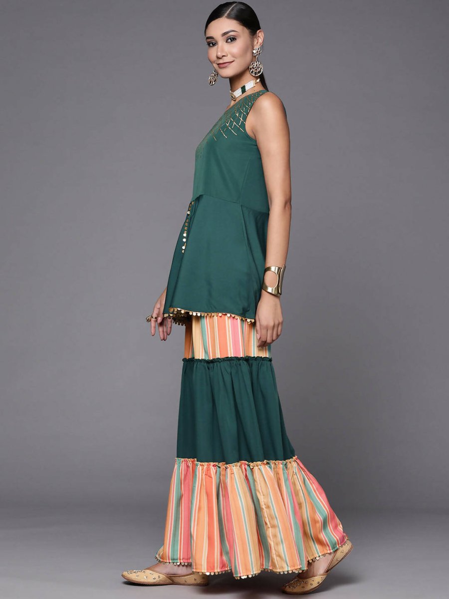 Ahalyaa Green Yoke Geometric Printed High Slit Sequinned Kurti with Sharara | Swadesiicart