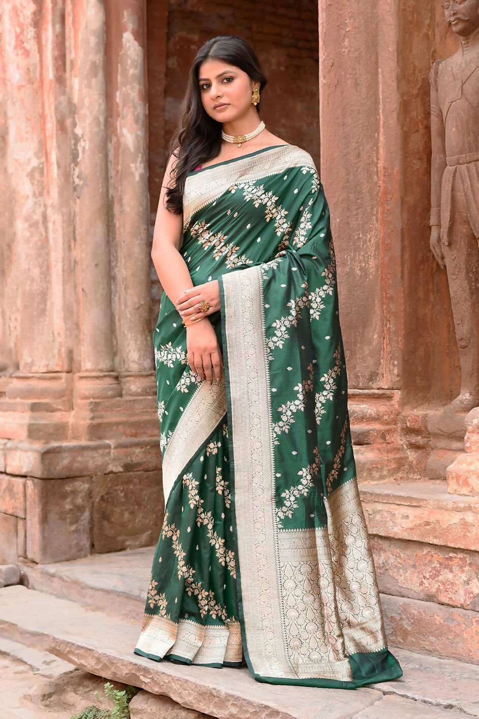Joban Fashion Emerald Green Banarasi Katan Pure Handloom Banarasi Silk Saree | Swadesiicart