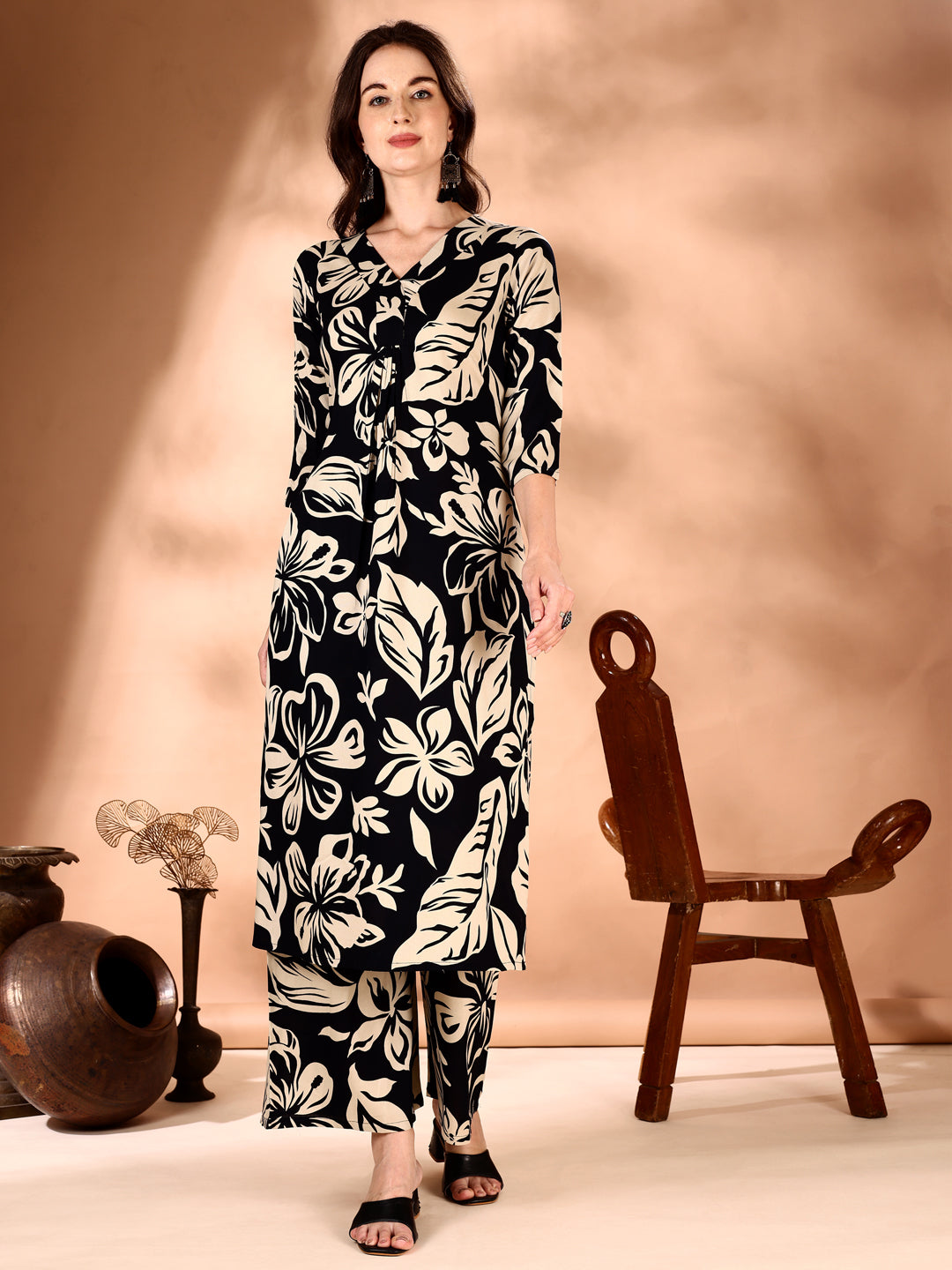 Botanical Printed Co Ords Set, Black - Hiral Fashion