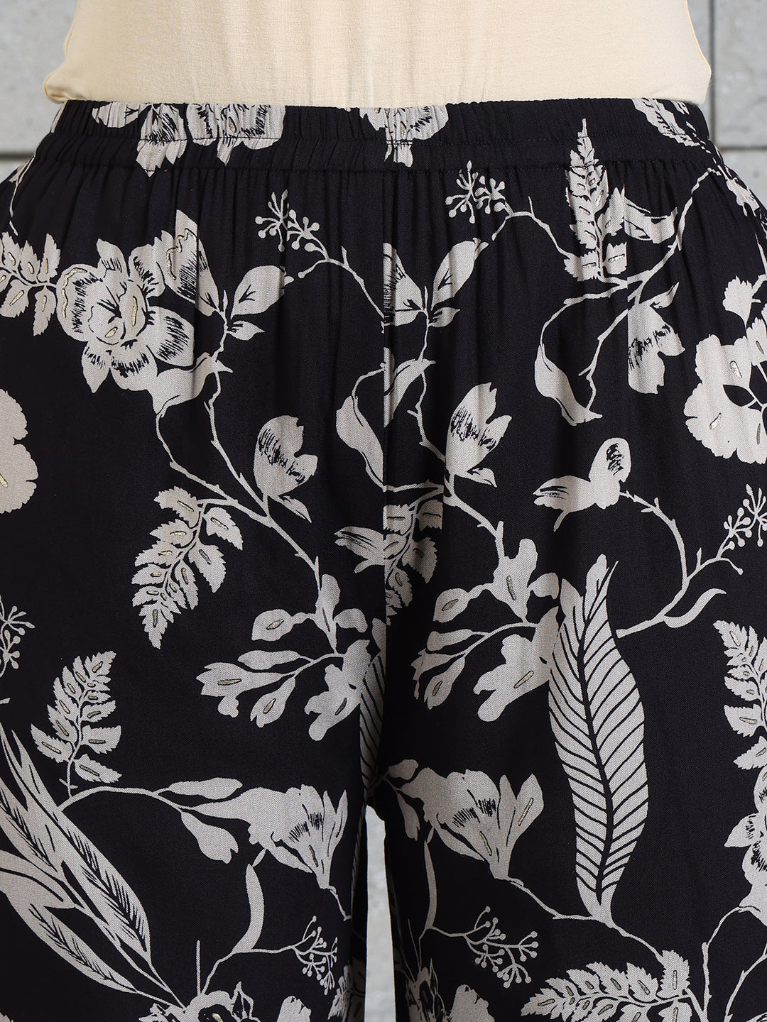 Botanical Printed Kurta With Palazzo Co-Ords Set, Black - Hiral Fashion