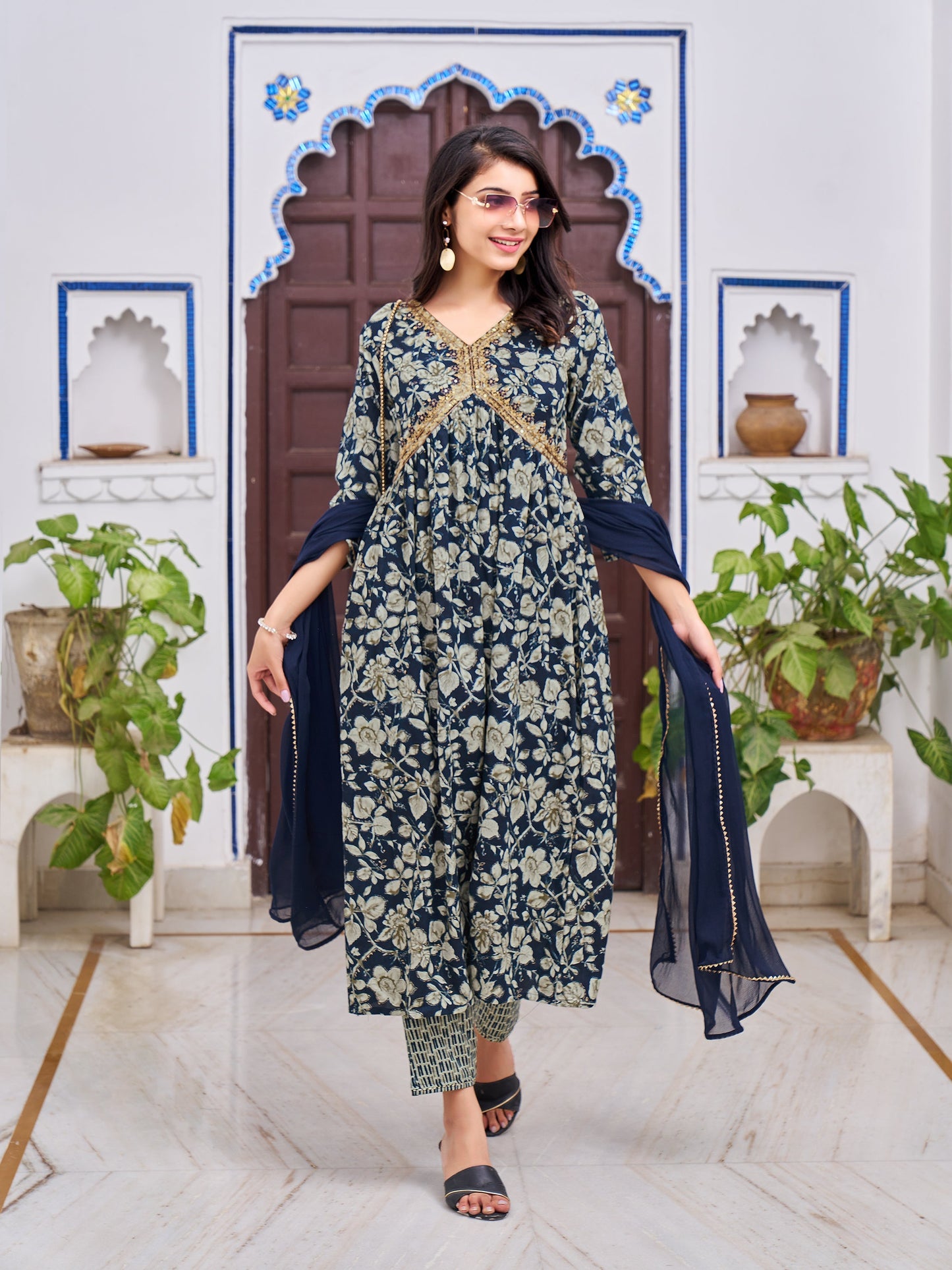 Alia Cut Floral Embroidered Kurta With Pant & Dupatta, Multicolor - Hiral Fashion