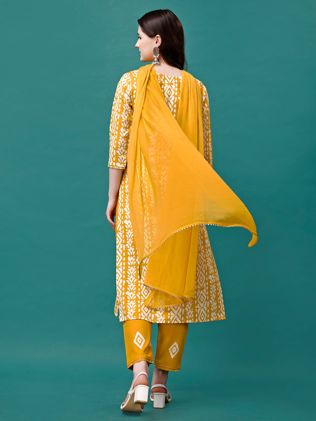Bandhani Printed Cotton Kurta With Pant & Dupatta, Multicolor - Hiral Fashion