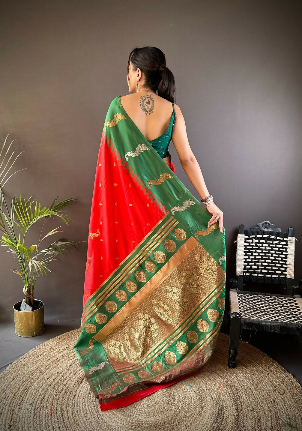 Joban Fashion Green Peacock,Butti Banarasi Silk Sarees | Swadesiicart