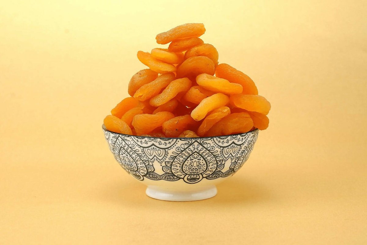 Ajfan Premium Apricots High in Nutrient and Low in Calorie Healthy Snacks - Swadesiicart
