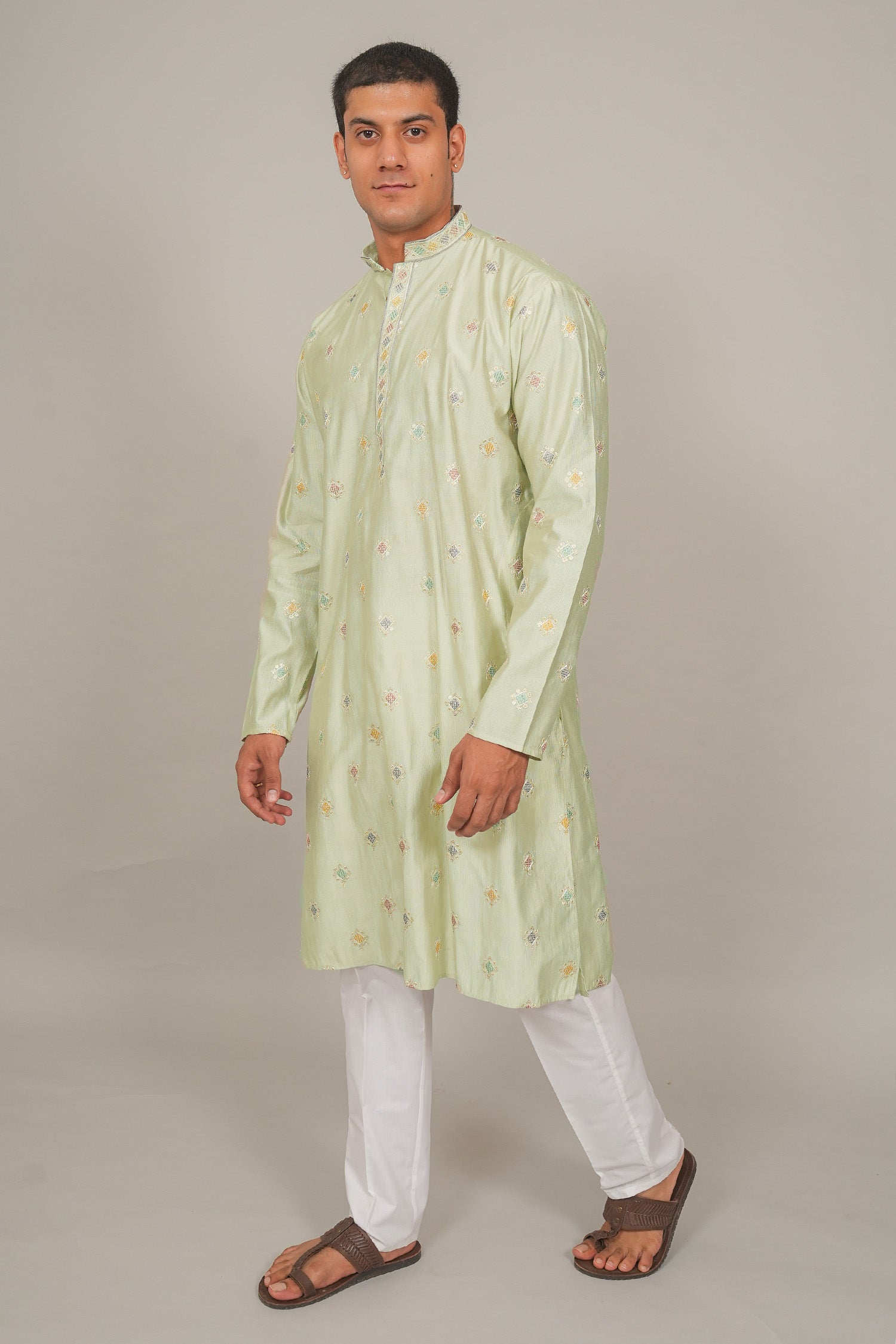 Bluesaanchi Handcrafted Cotton Kurta Pajama Set for Men – Pista Green | Swadesiicart