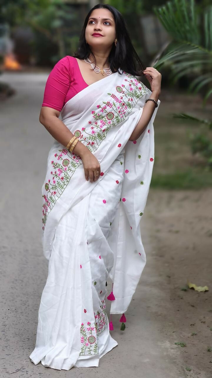 Exclusive Collection White Pure Cotton Handloom Embroidered Saree - Swadesiicart