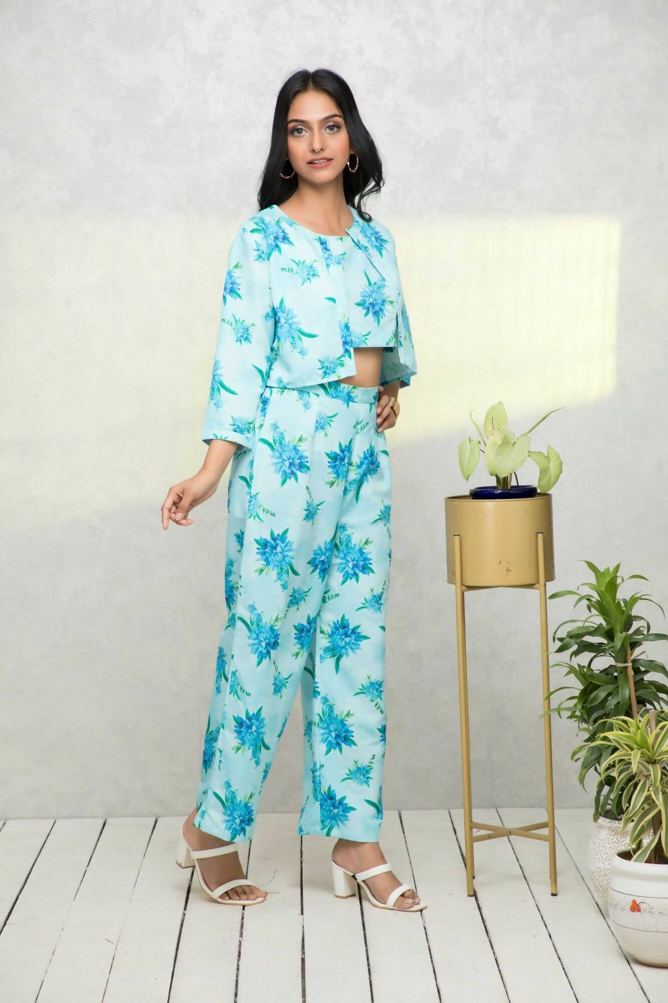 Myshka Women Blue Printed Pastels Co-Ords - Swadesiicart