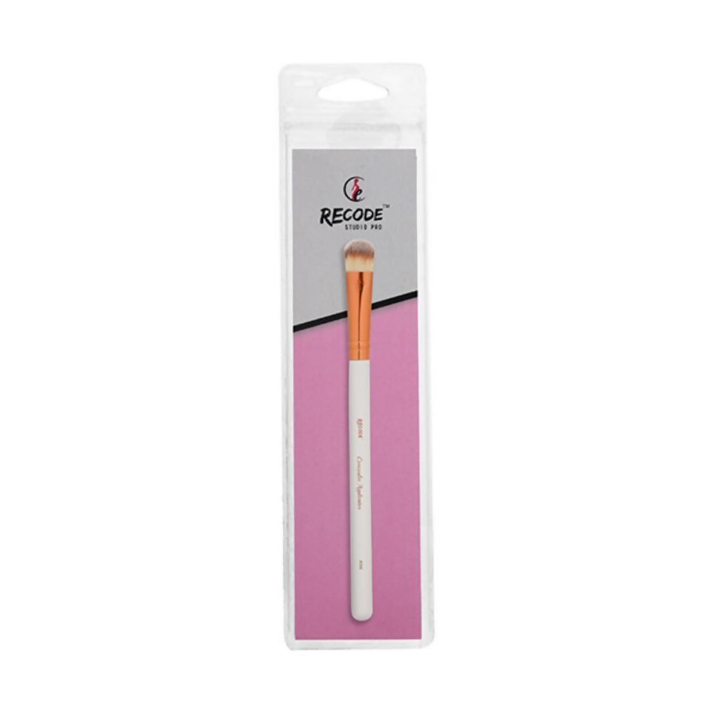 Recode Concealer Applicator Brush - RS 08 - Swadesiicart