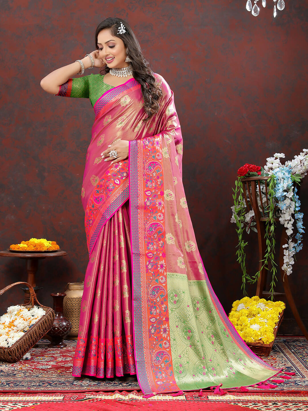 Lorenvalley Fashion Magenta Kanjivaram Silk Woven Design with Zari Weaving Saree - Swadesiicart