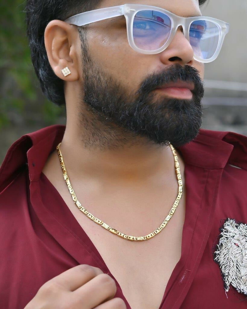 VOJ Gold-Polished Biscuit Chain With Hearts | Swadesiicart