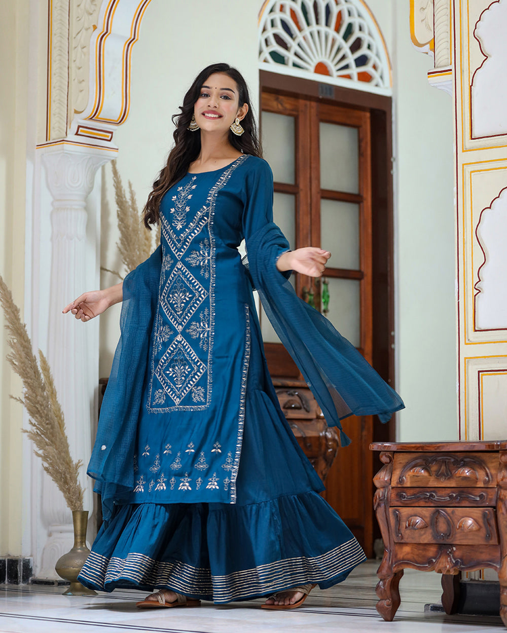 Kaajh Women's Navy Blue Embroidered Silk Kurta Sharara Set With Kota Doria Dupatta | Swadesiicart