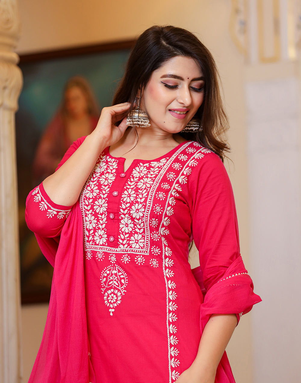 Kaajh Women's Pink Hand Embroidered Lucknow Chikankari Kurta Set With Dupatta | Swadesiicart