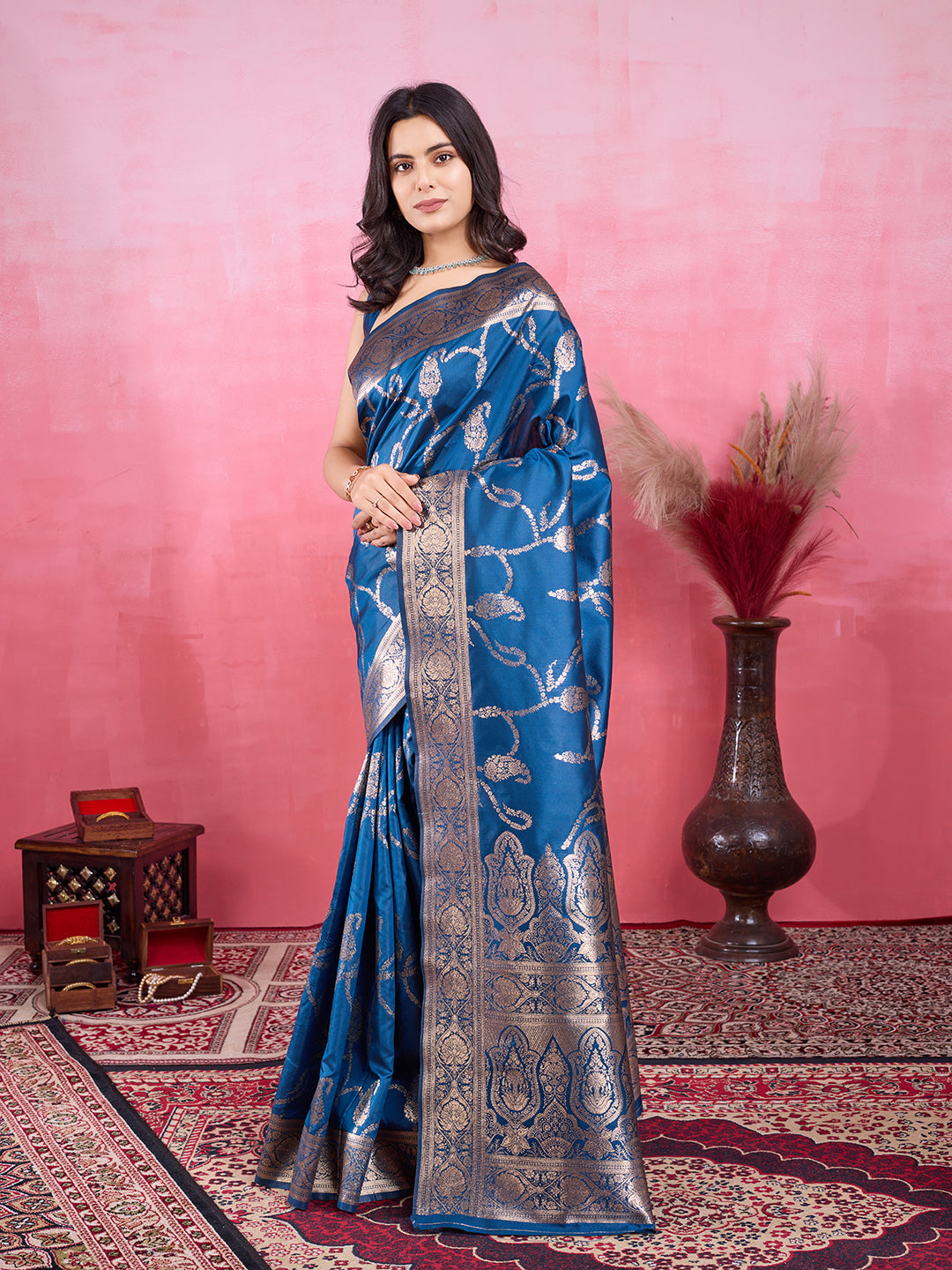 Vedant Vastram Banarasi Silk Fashion Saree - Morpinch | Swadesiicart