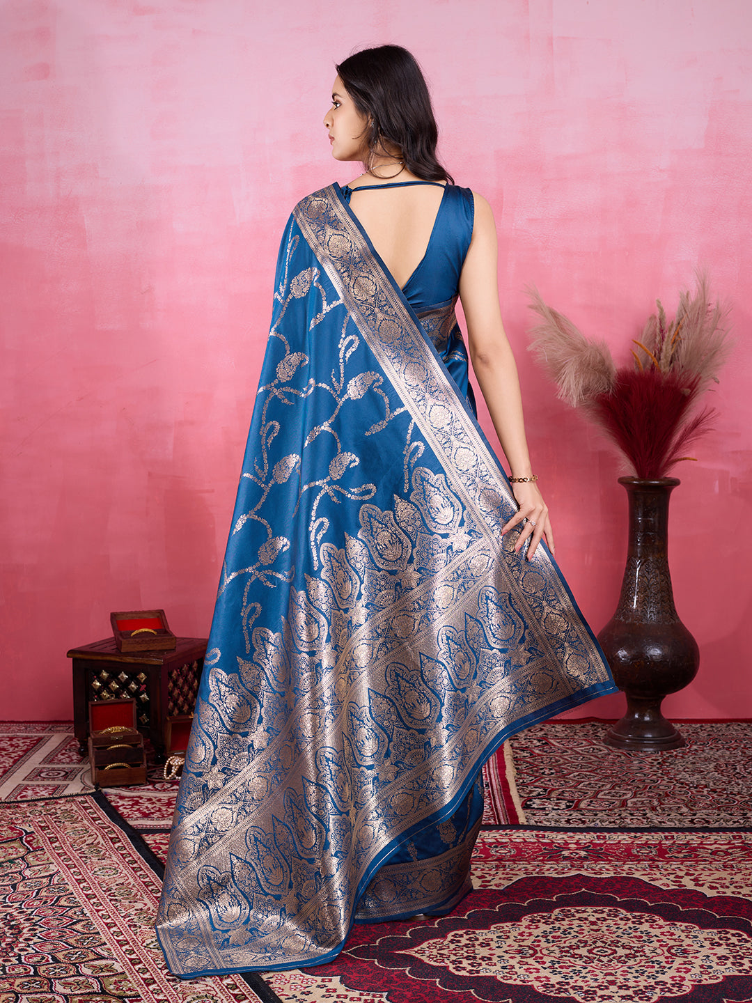 Vedant Vastram Banarasi Silk Fashion Saree - Morpinch | Swadesiicart