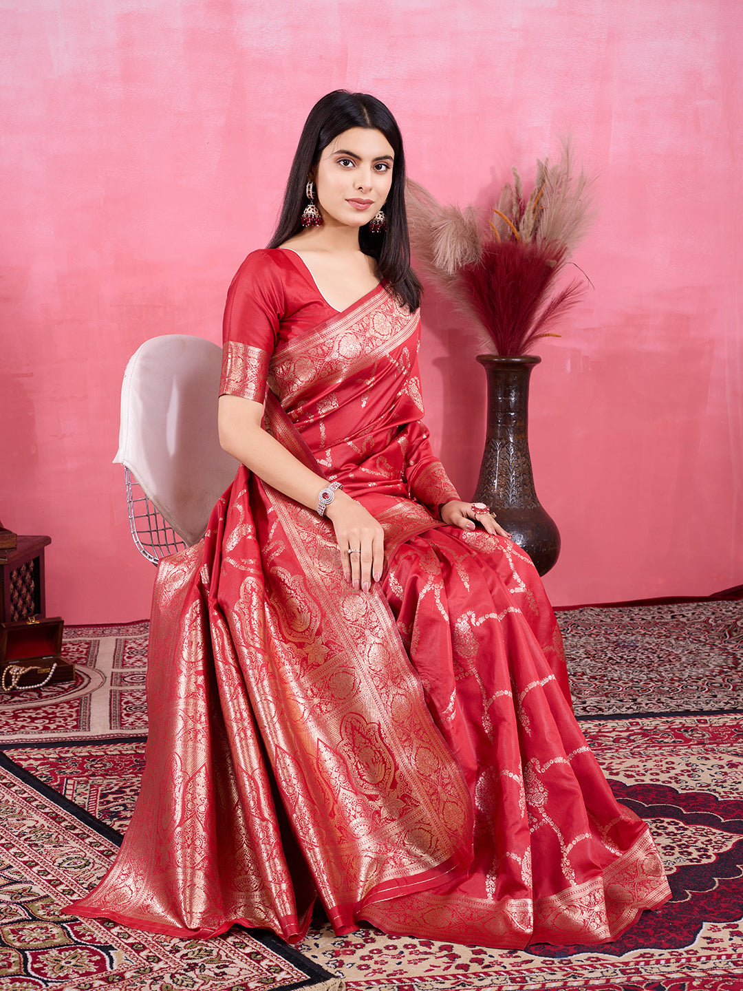 Vedant Vastram Banarasi Silk Fashion Saree - Red | Swadesiicart
