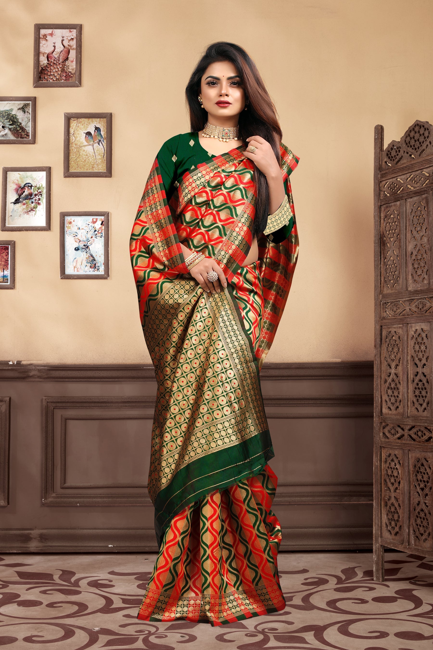Vedant Vastram Litchi Silk Designer Banarasi Saree - Bottle Green | Swadesiicart