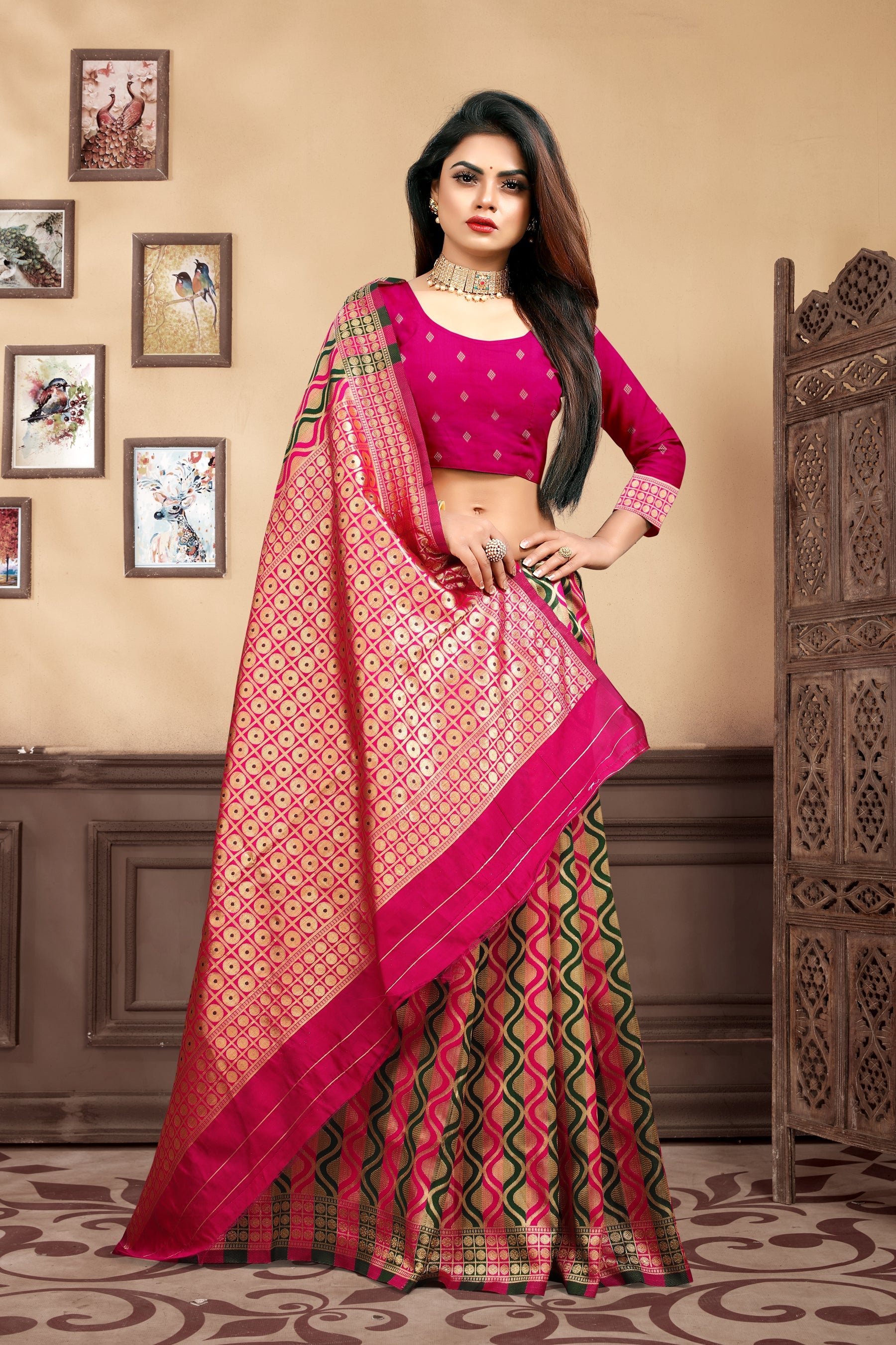 Vedant Vastram Litchi Silk Designer Banarasi Saree - Magenta | Swadesiicart