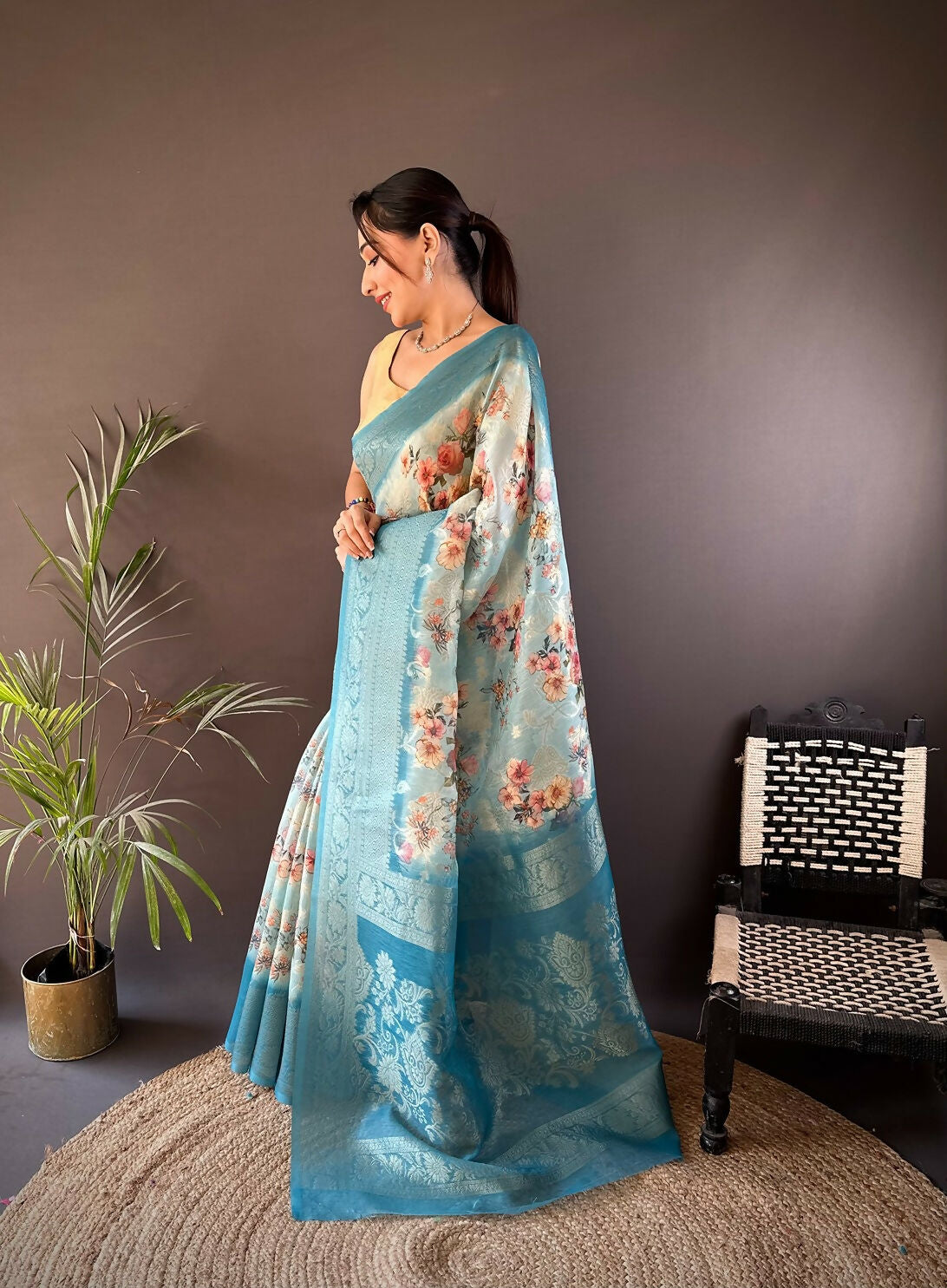 Joban Fashion Sky Blue Floral Motifs Banarasi Silk Sarees | Swadesiicart