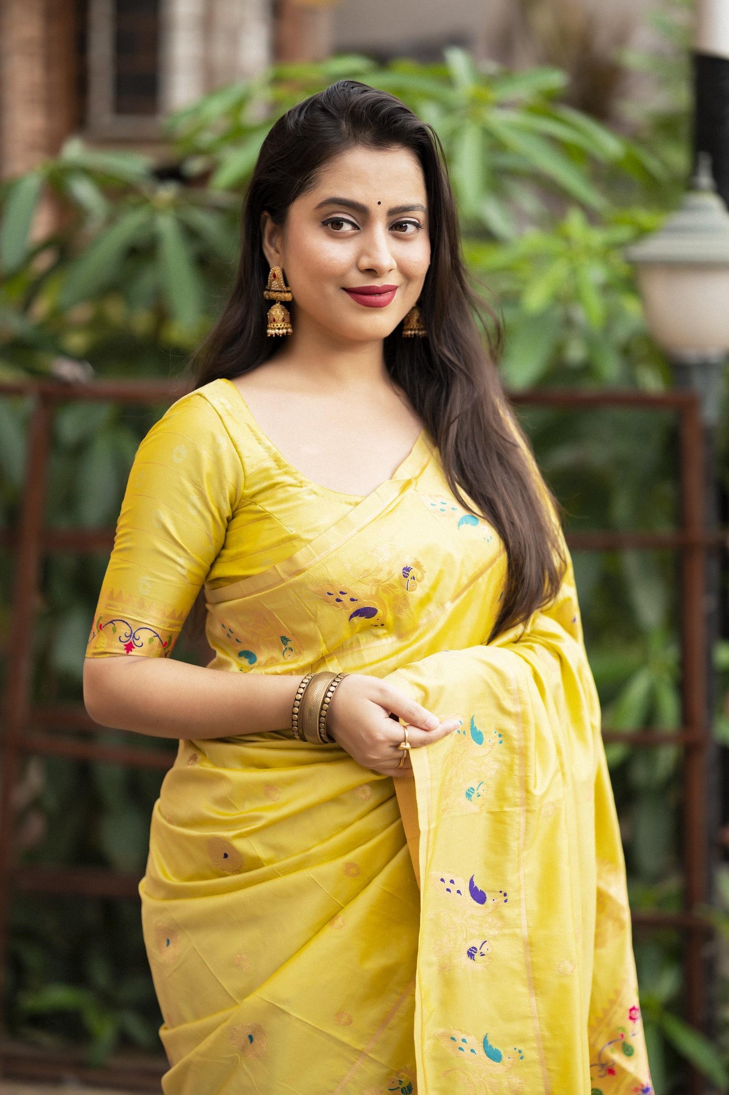 Lemon Green Pure Silk Woven Design Saree with Unstitched Blouse - Hiral Fashion | Swadesiicart