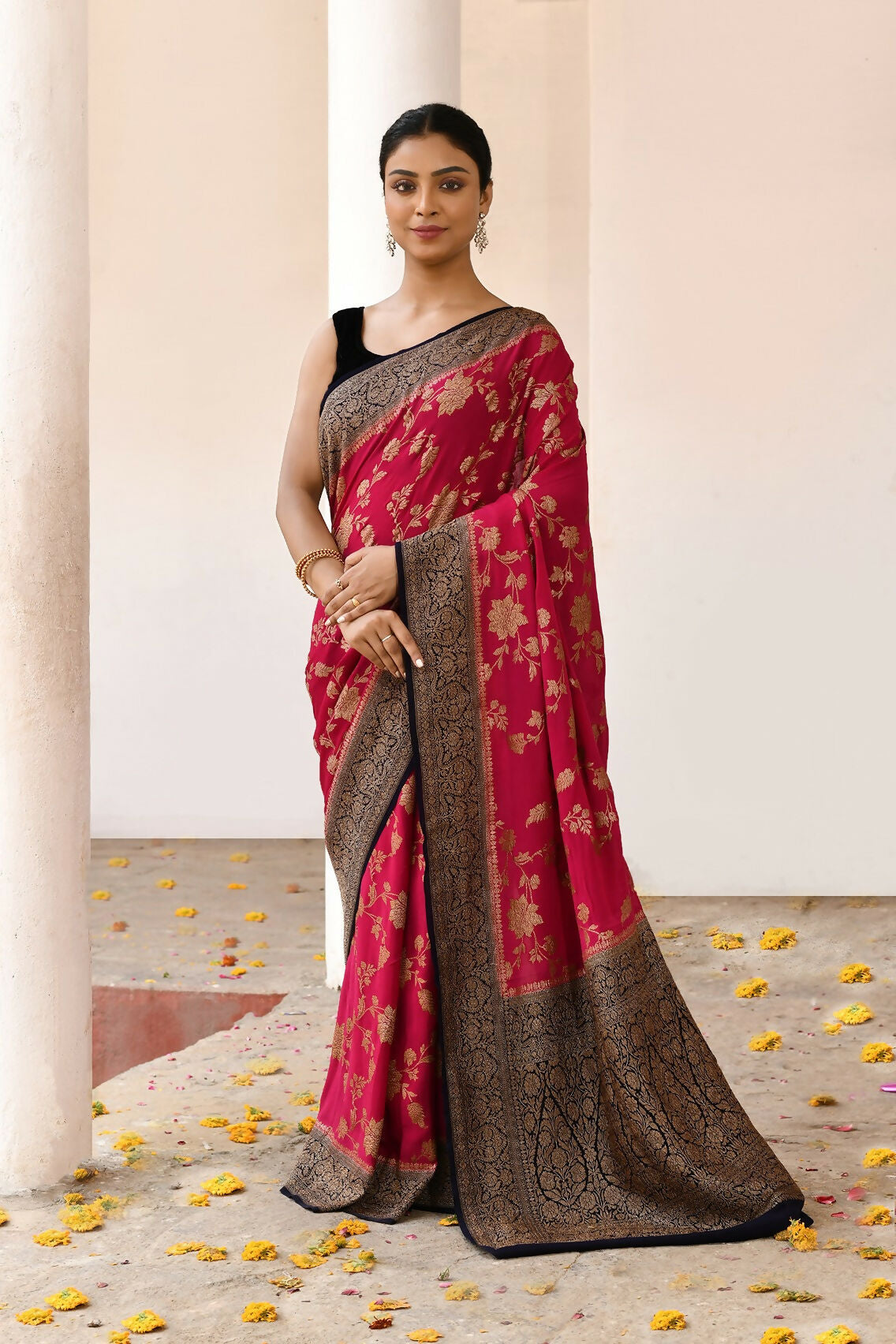 Joban Fashion Fuchsia Crepe Chiffon Pure Handloom Banarasi Silk Saree | Swadesiicart