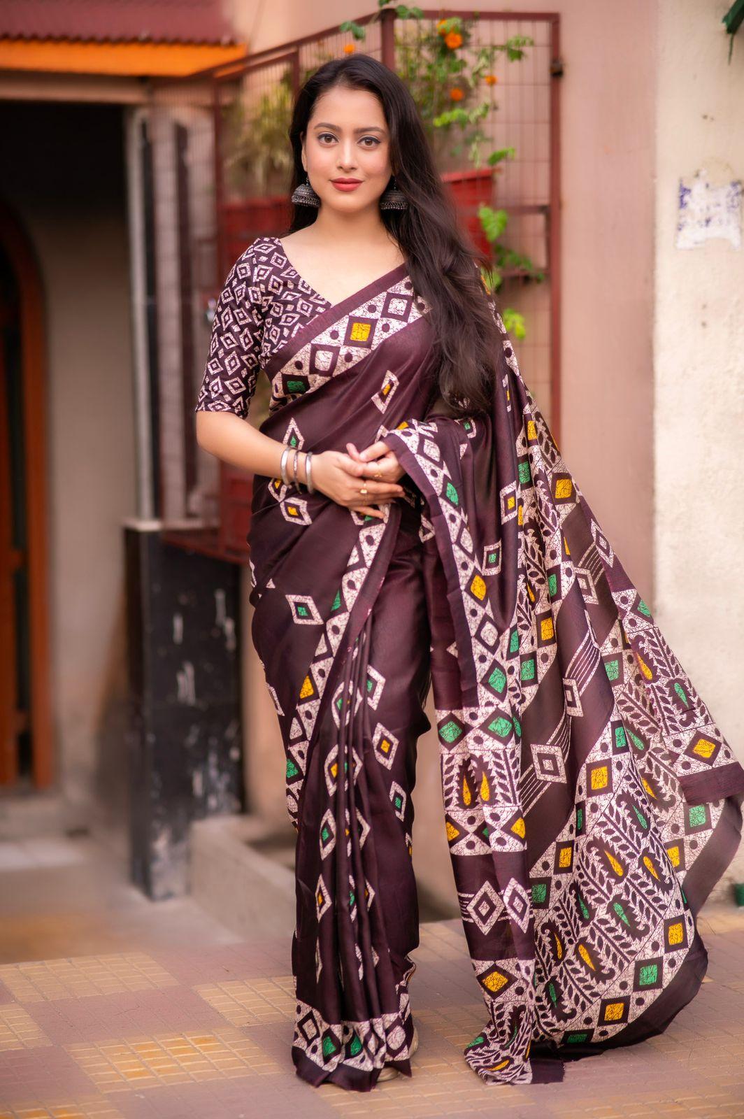 Maroon Silk Blend Ethnic Motifs Saree with Unstitched Blouse - Hiral Fashion | Swadesiicart
